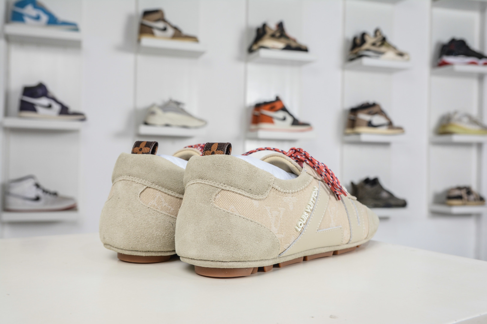 2026早春发布新款LOUIS VUITTON SneaKerina 德训鞋 芭蕾舞鞋-Top High Quatity Cheap Sneakers Fashion Clothing Clothes Bags handbags Shoes of all Brand wholesale With The best Quality And Beautiful Price from China Factory Chinese suppliers wholesaler seller 2026早春发布新款LOUIS VUITTON SneaKerina 德训鞋 芭蕾舞鞋