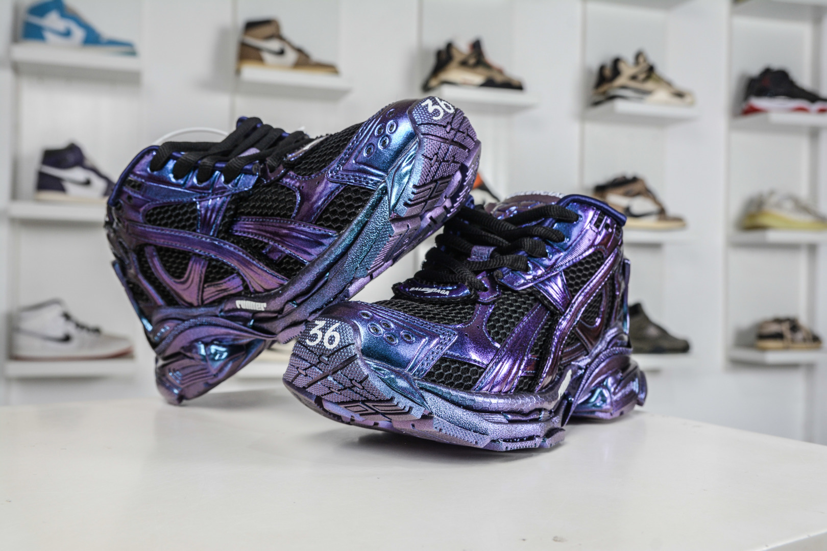 巴黎世家BALENCIAGA Runner 7.5代 是通过溢胶做旧缝线等细节-Top High Quatity Cheap Sneakers Fashion Clothing Clothes Bags handbags Shoes of all Brand wholesale With The best Quality And Beautiful Price from China Factory Chinese suppliers wholesaler seller 巴黎世家BALENCIAGA Runner 7.5代 是通过溢胶做旧缝线等细节