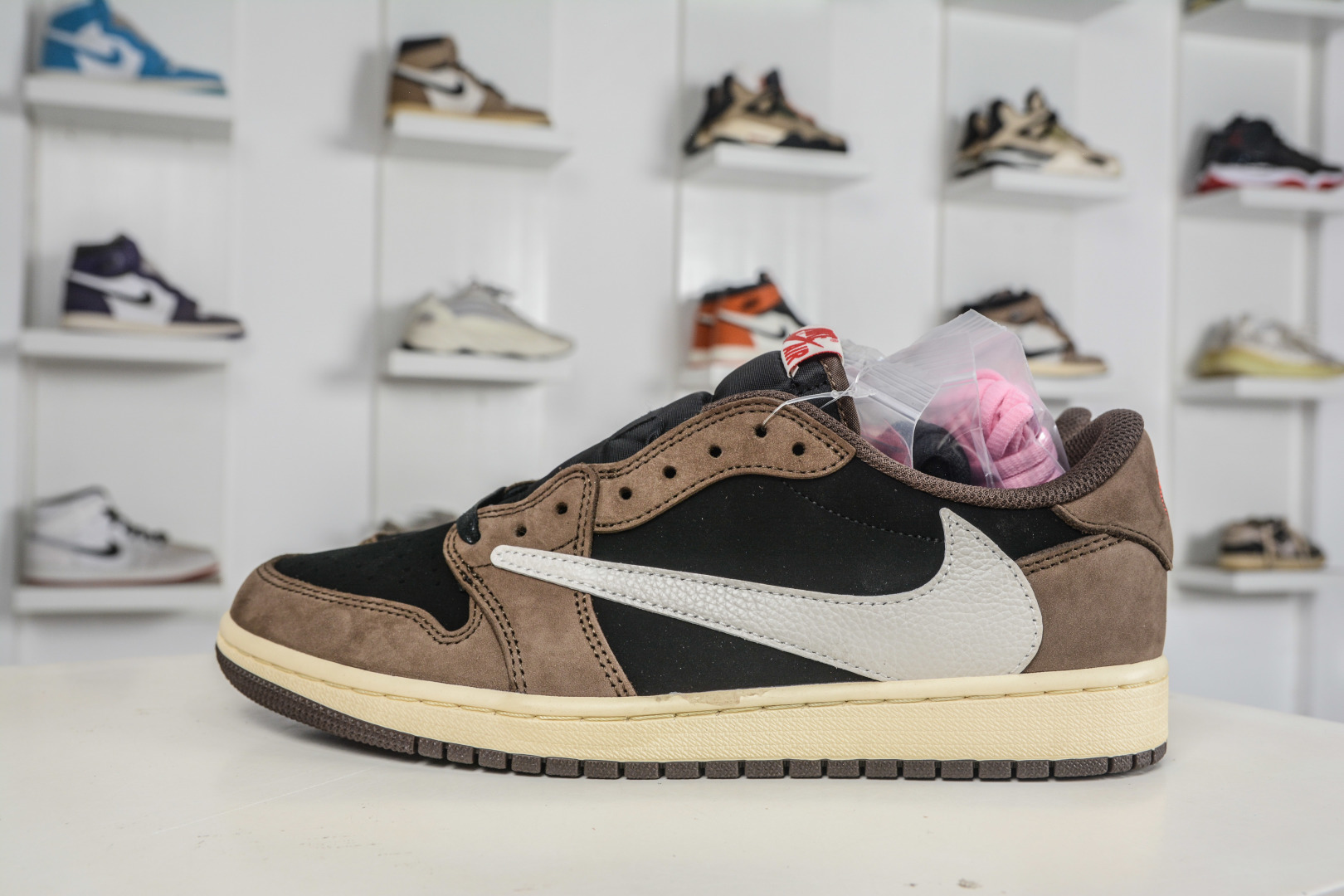 Travis Scott x Air Jordan AJ1 Low OG SP TS 3XX 4XX QC CQ4277 001
TAGLIA 35.5 36 36.5 37.5 38 38.5 39 40 40.5 41 42 42.5 43 44 44.5 45 46 47.5 48.5