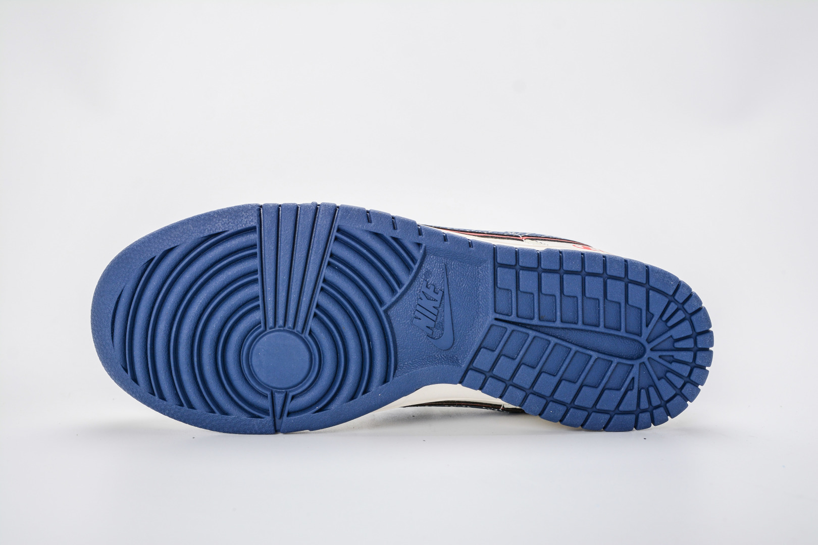 this shoe features a steam-drying process for superior visual appeal and 5