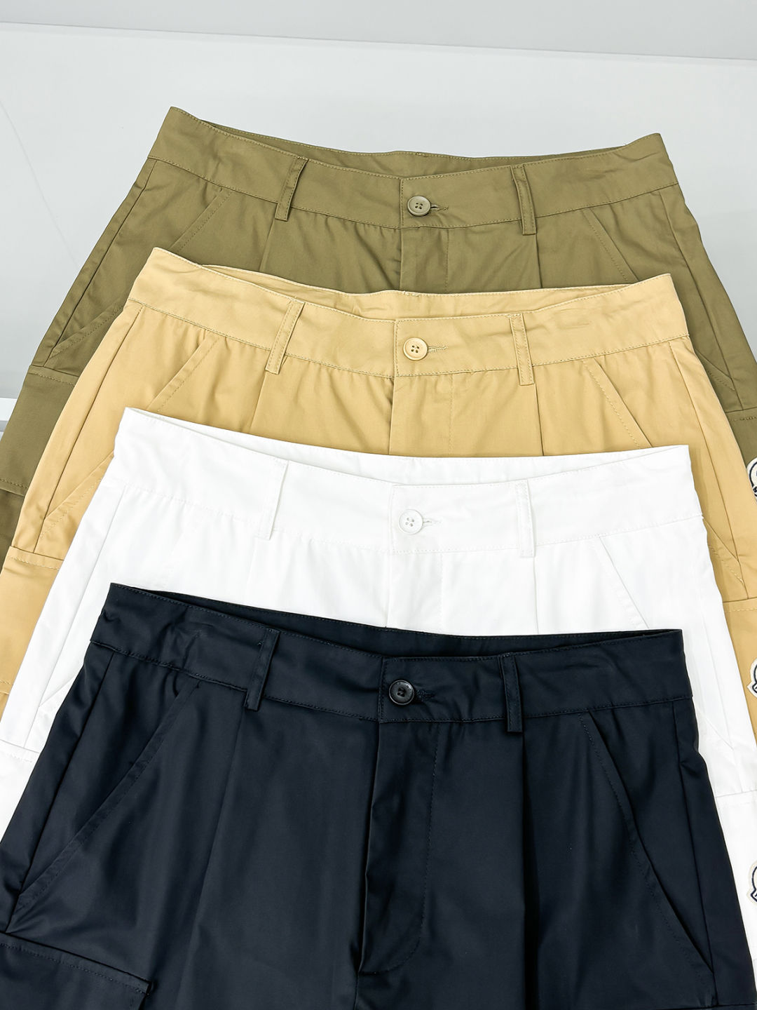 Moncler Inspired Cargo Shorts: Stylish, Comfortable, and High-Quality Fabric 9 cmp i1743772583020 7909 0 3