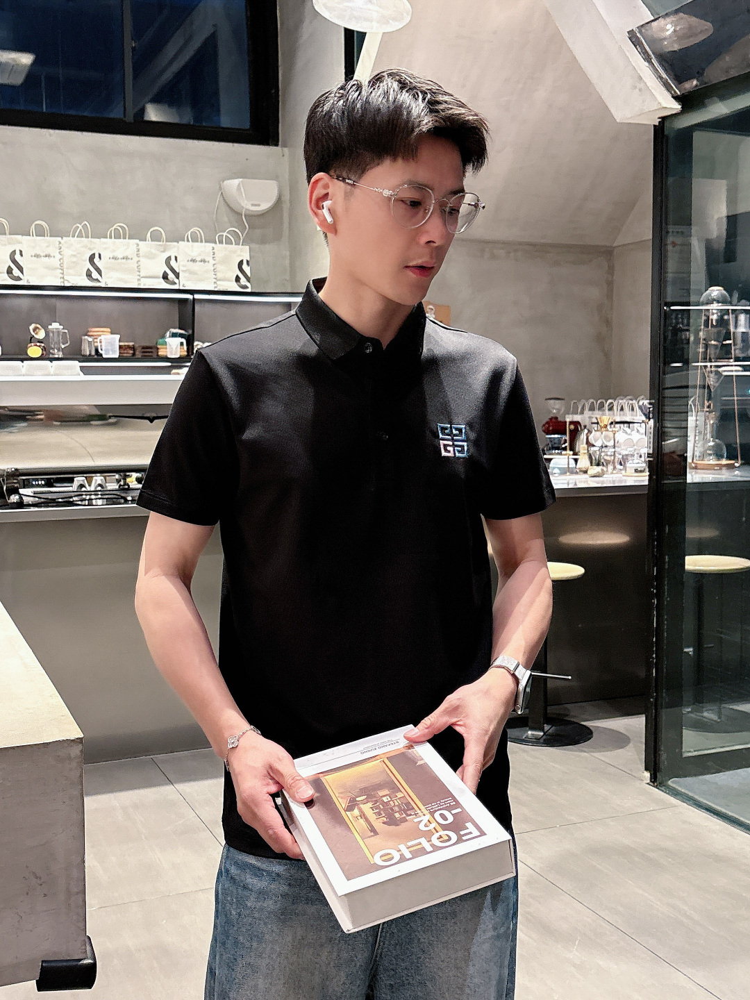 GVC2026 最新款男士短袖Polo衫，品牌最新设计元素！既不单调也不复杂,恰到好处的展现品味！客供顶