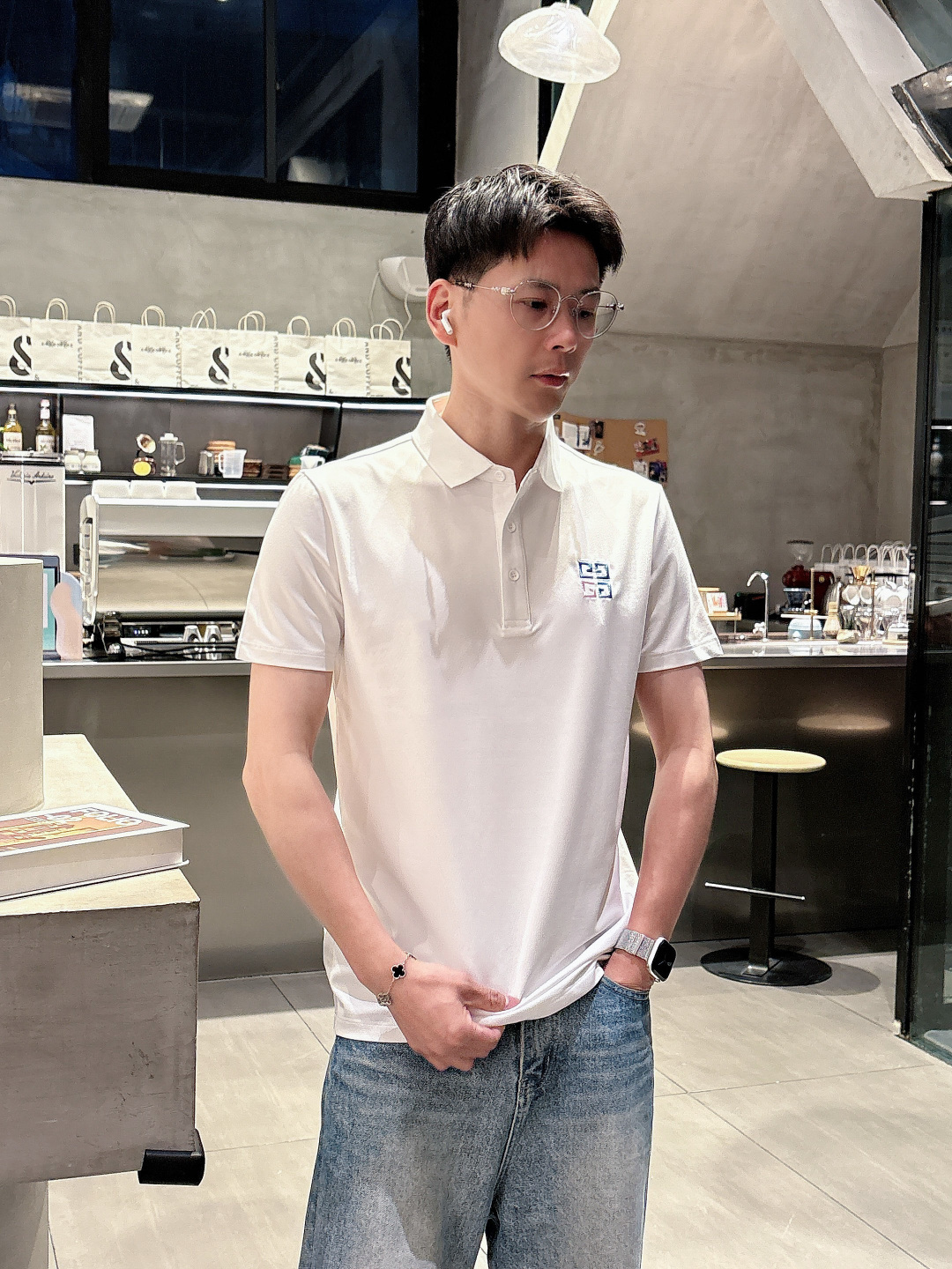 GVC2026 最新款男士短袖Polo衫，品牌最新设计元素！既不单调也不复杂,恰到好处的展现品味！客供顶