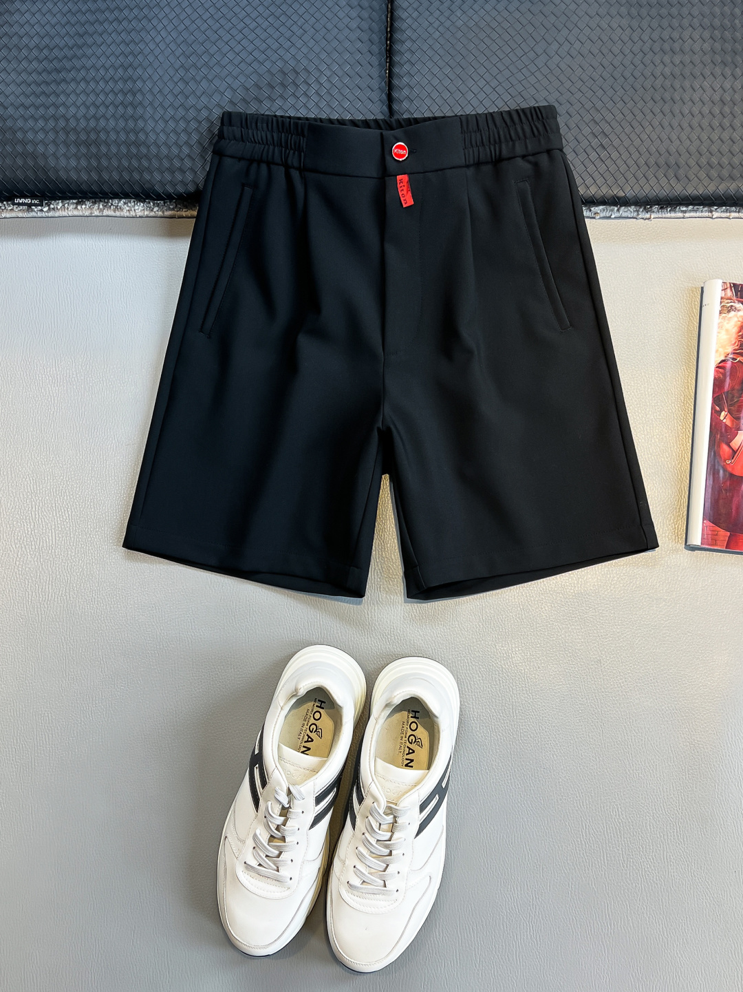 NO:476727,Kiton 2025 spring and summer new style, the latest casual shorts. The original pants are casual and versatile, casual and lazy, high-end custom fabrics, customized craftsmanship, and comfortable. High-end and atmospheric, does the summer taste have? First choice. Number M-3XL, shorts, alexander wang19860909kiton 2025春夏季新款,最新休闲短裤.原版裤型上身休闲百搭、随性慵懒范,高级定制面料,订制工艺 舒适感爆棚.高端大气,夏天的味道有没有,首选 码数M-3XL,,shorts,alexander wang,Men's clothing