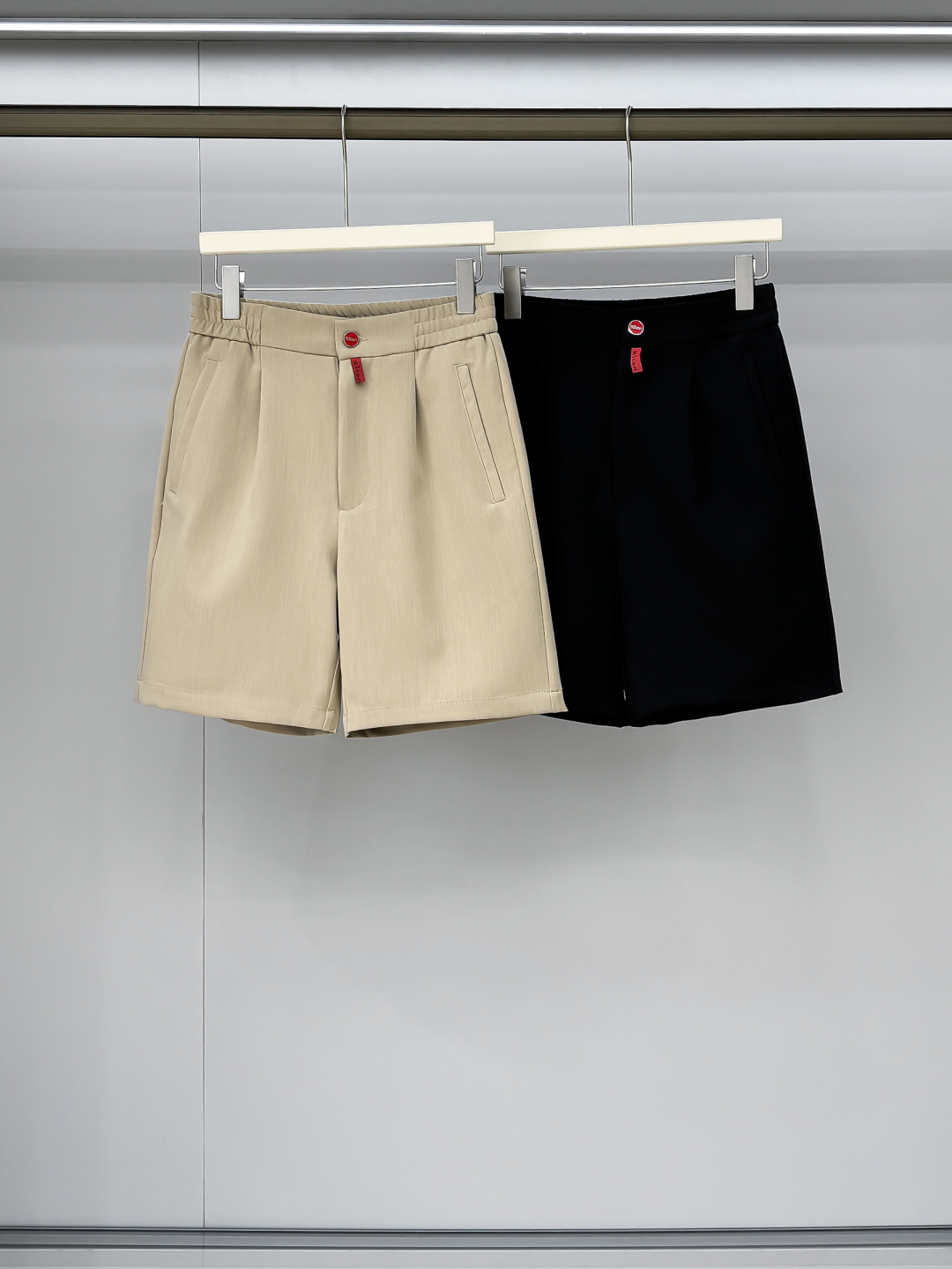 Kiton Casual Shorts: Spring/Summer Collection - Comfortable & Stylish 2 cmp i1746281958714 203 0 4