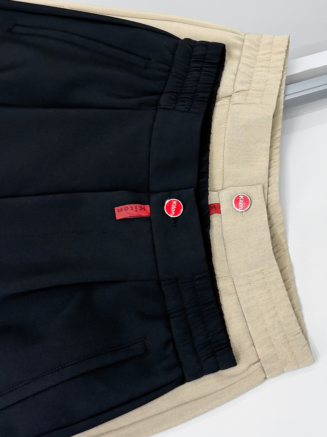 Kiton Casual Shorts: Spring/Summer Collection - Comfortable & Stylish 9 cmp i1746281959677 29 0 7