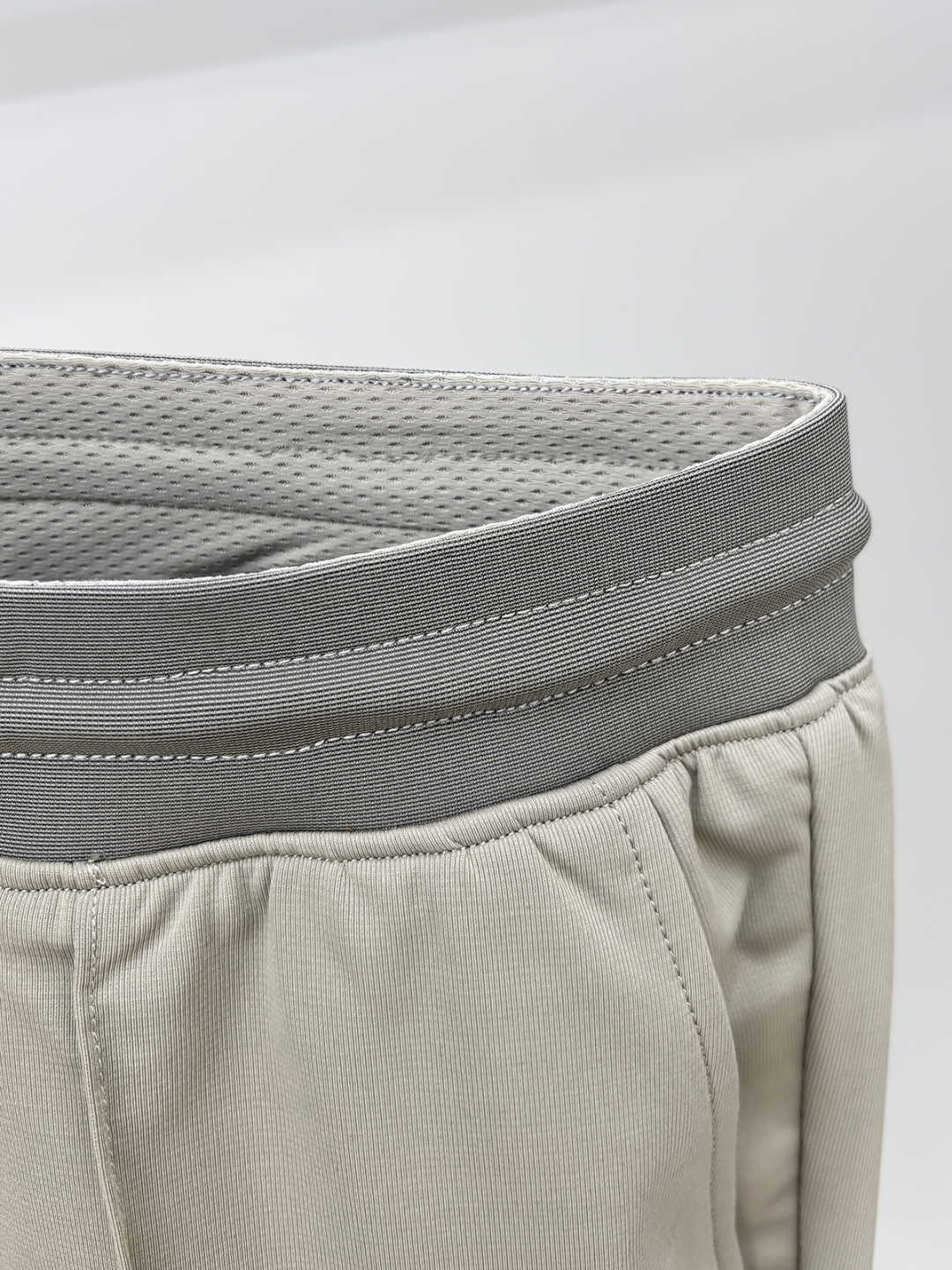 PRAD Fashionable & Casual Shorts: Innovative Design, Functional, and Versatile 11 cmp i1747227343802 184 0 9