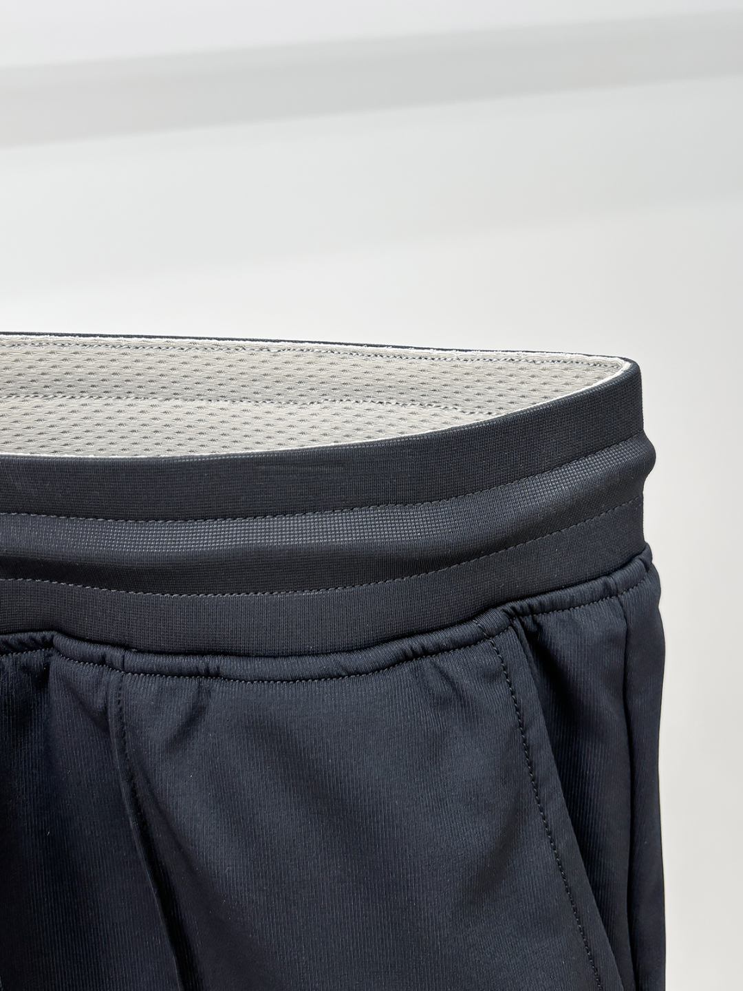 PRAD 25 Spring/Summer Shorts: Fashion, Comfort, and Innovation Combined 9 cmp i1747227484987 4087 0 7