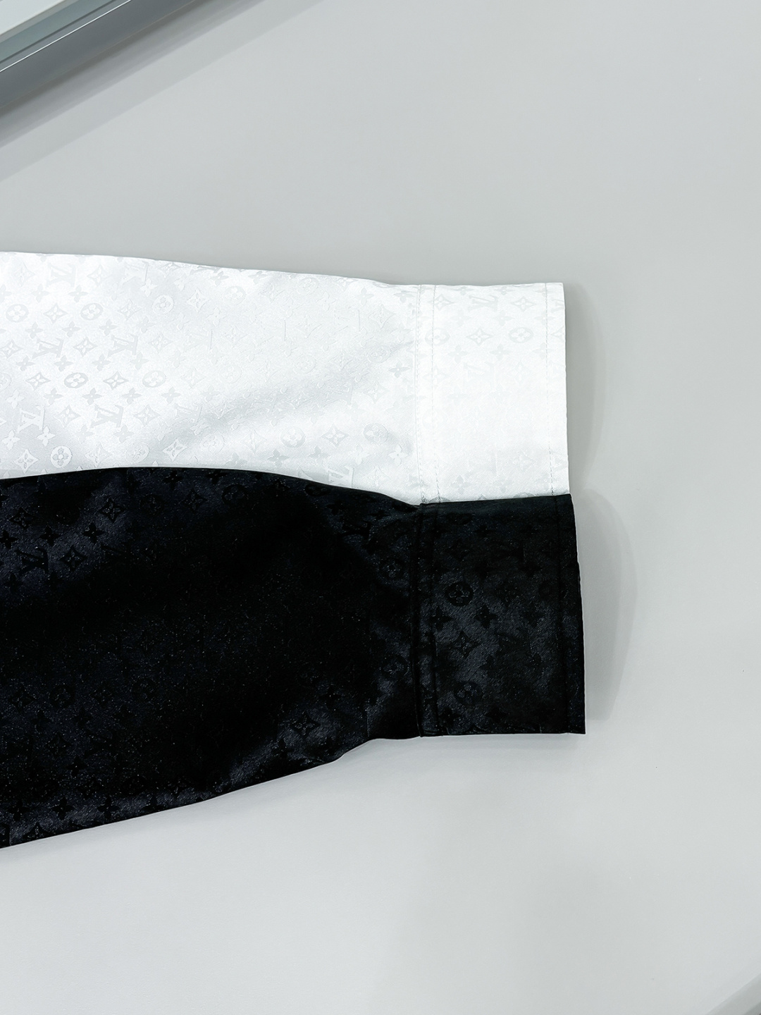 合照细节 驴牌原单男士高级时装长袖衬衫，贸易公司洋行货，高端白金级臻品，奢侈限量版，纯正血统品质！驴家的