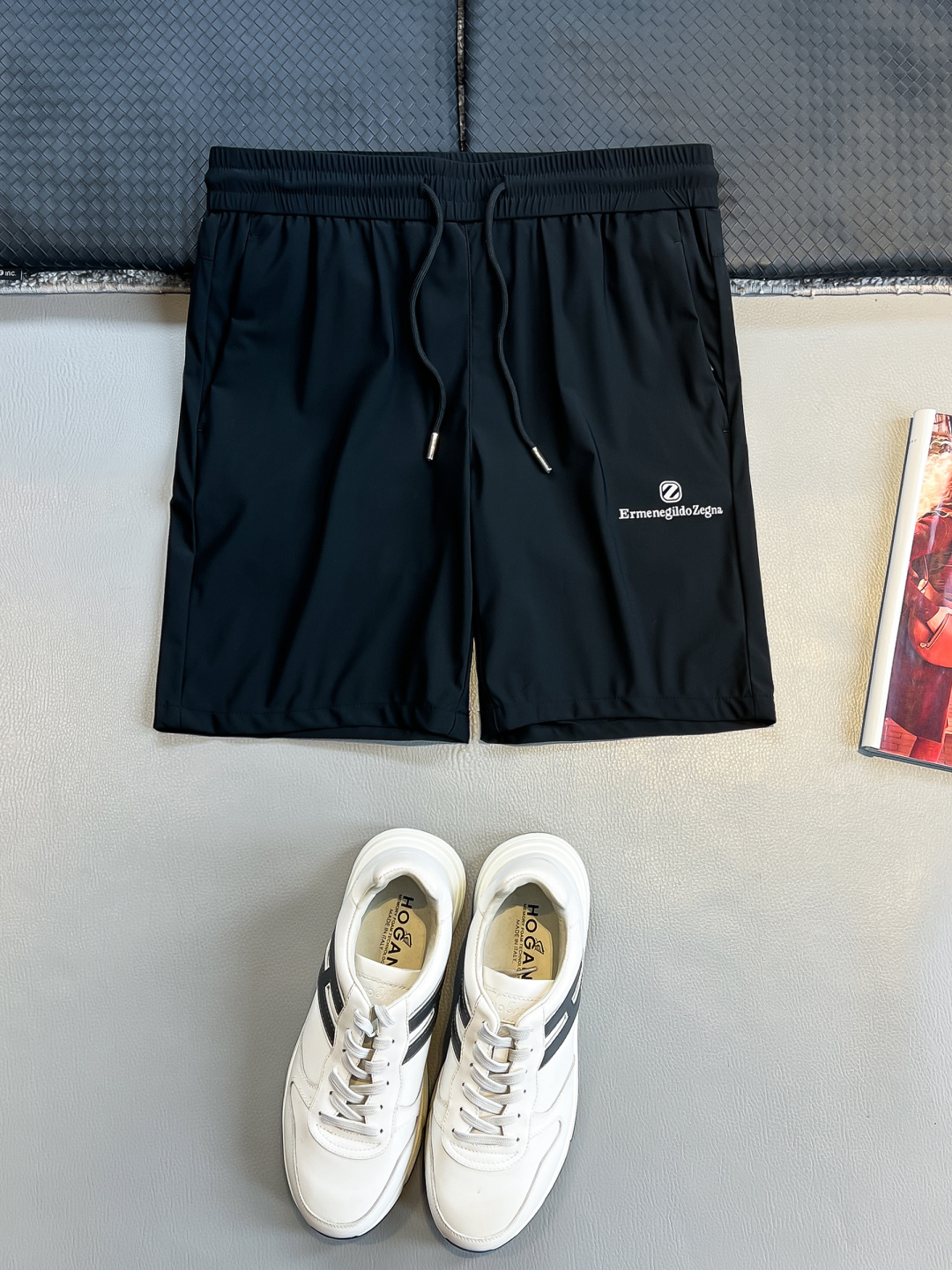 NO:476747,(Logo has reflective effect) Zjia 25s summer men's outdoor sports and casual shorts original recommendation!  Incomparable classic, customer-supplied fabrics feel comfortable and skin-friendly, and both wrinkle-resistant and breathable!  !  !  Basic brand letter logo, modern and classic urban benchmark, renewed image!  Three colors fly together M-3XL, shorts, alexander wang19860909（logo有反光效果）Z家25s夏季男士户外运动休闲短裤 原单推荐！无比经典,客供面料 手感舒畅亲肤.抗皱兼具透气性！！！基础款品牌字母logo 现代经典的都市标杆焕新形象！颜色三色齐飞 M-3XL,,shorts,alexander wang,Men's clothing