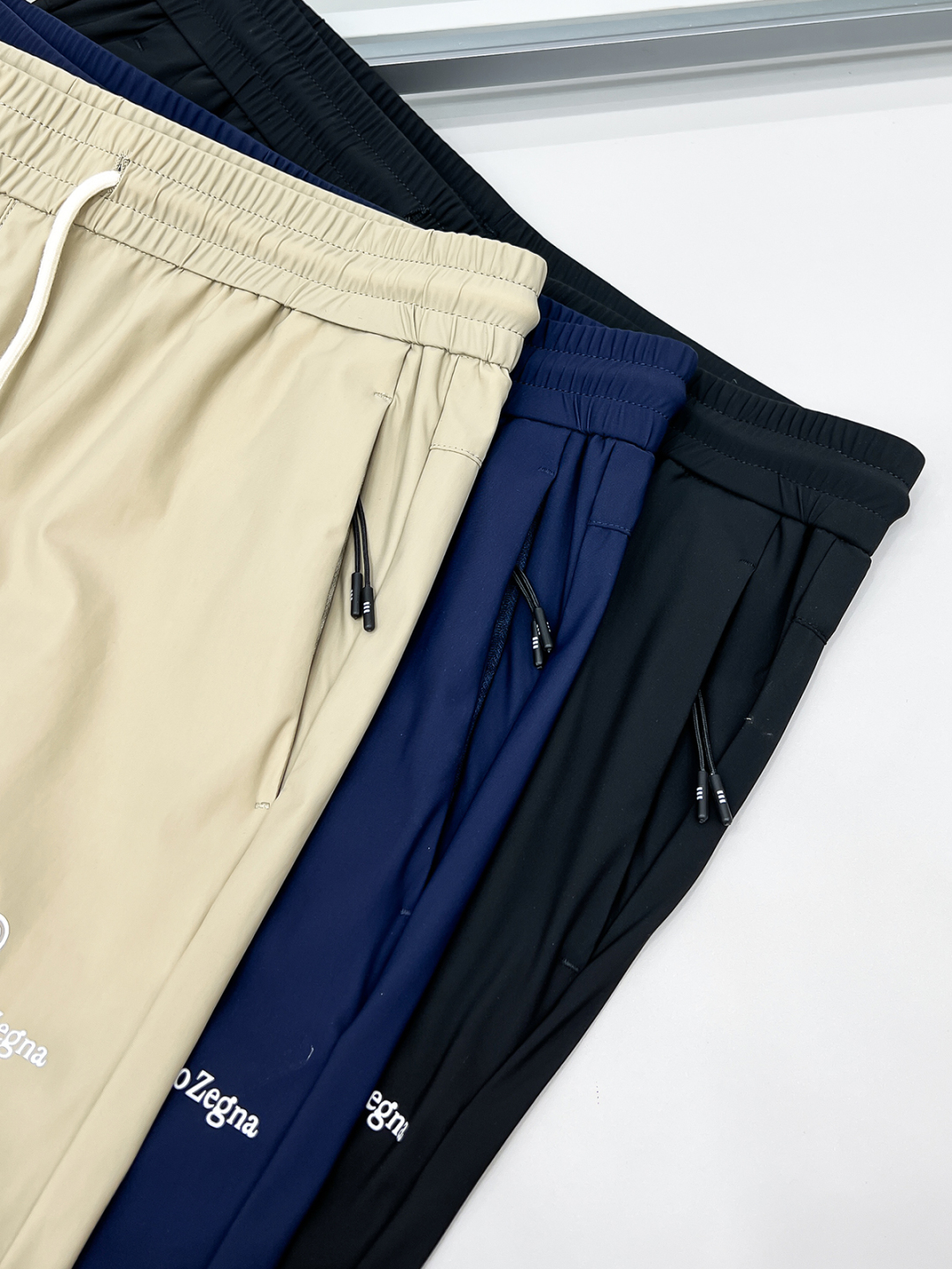 Z Outdoor Sport Casual Shorts for Men - Classic Design & Comfortable Fit 7 cmp i1748519843675 6403 0 5