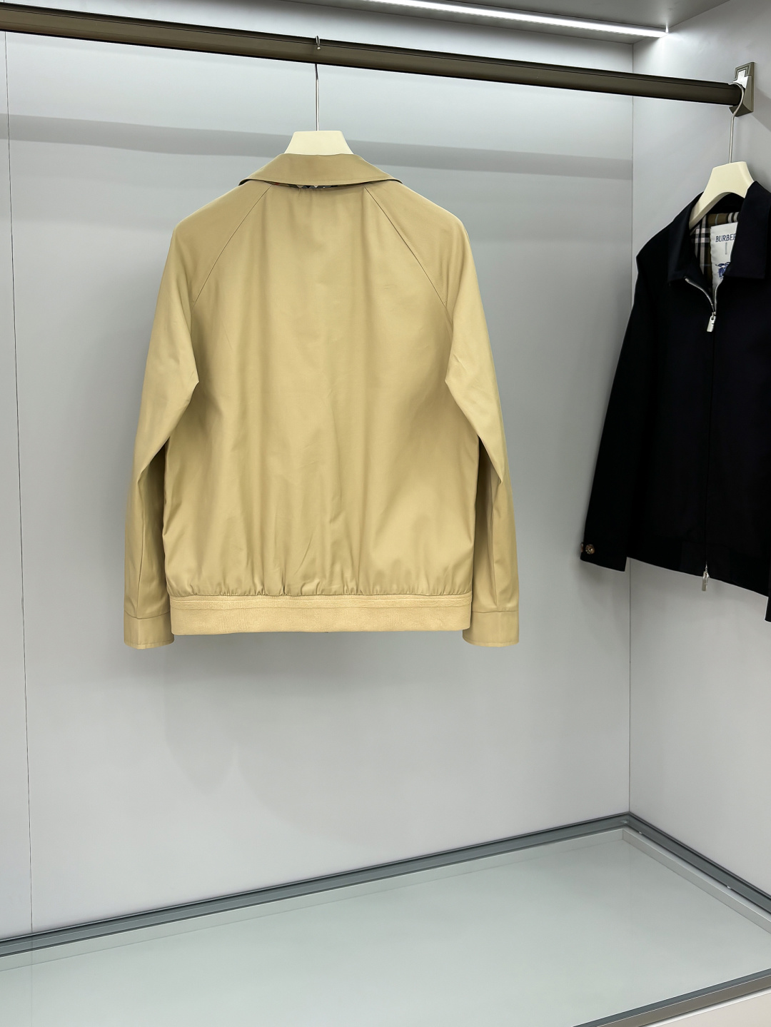 Bur （高版本领口最新大标）（对版版本）2025FW早秋新款发布❤️巴宝莉翻领夹克外套，秋季爆款外套，