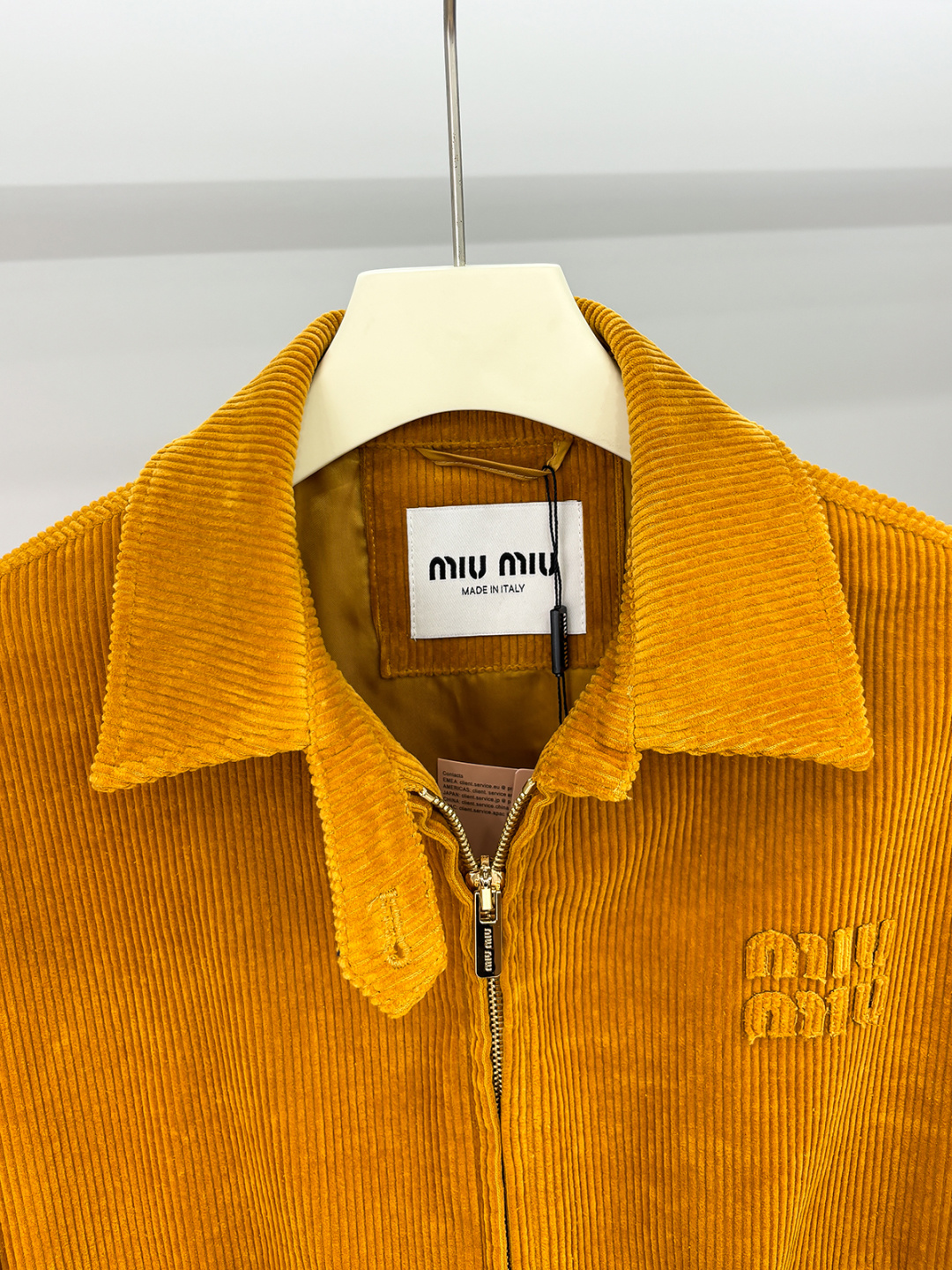 FW2025男女同款Miu缪最美灯芯绒翻领夹克外套 logo字母贴布夹克外套 真的是太懂时尚了#男孩阵营