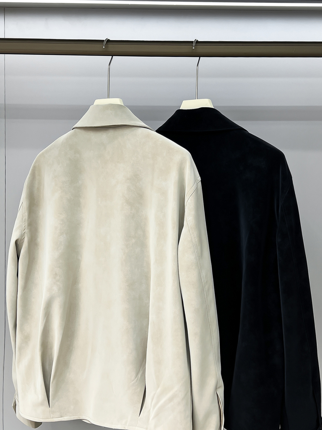 合照细节 Dr.25FW新款CD字母压纹图案麂皮绒夹克，男士高端都市风尚翻领外套。私密性质的渠道货再次来