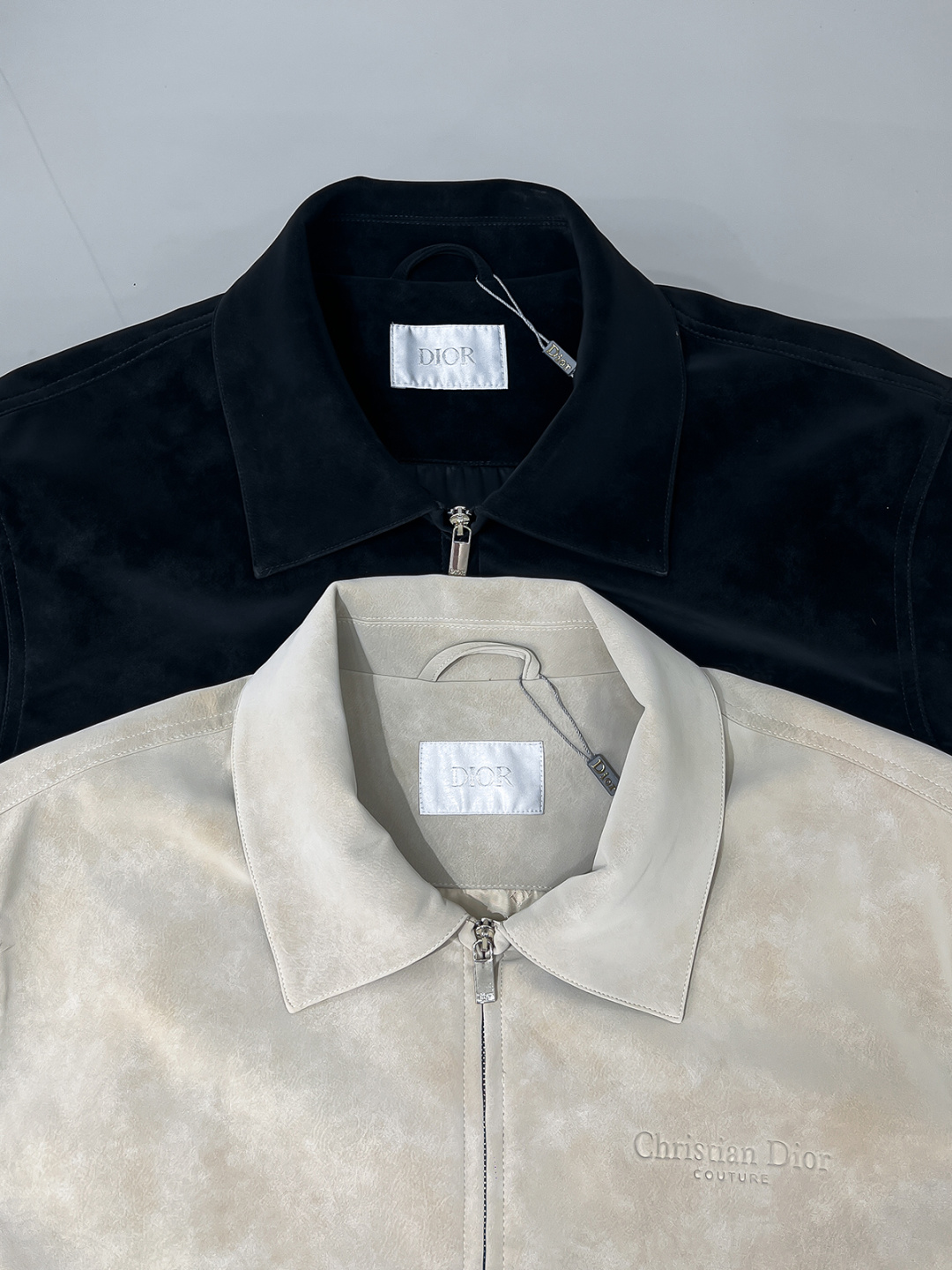 合照细节 Dr.25FW新款CD字母压纹图案麂皮绒夹克，男士高端都市风尚翻领外套。私密性质的渠道货再次来