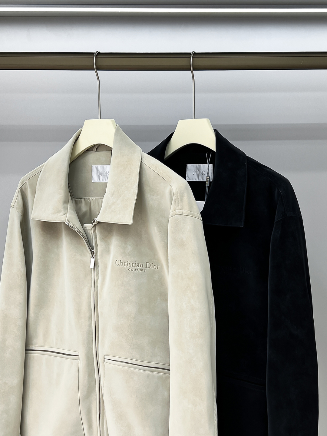 合照细节 Dr.25FW新款CD字母压纹图案麂皮绒夹克，男士高端都市风尚翻领外套。私密性质的渠道货再次来