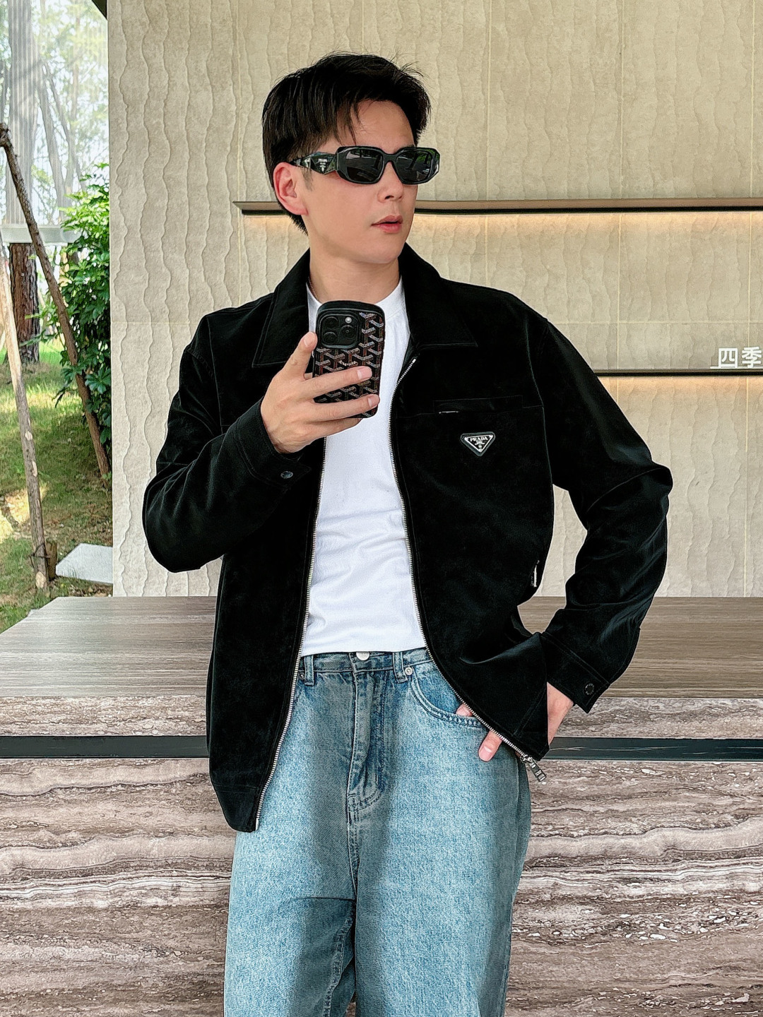 模特图 FWPra-匠心织梦✨源自意大利系列，以匠心独运，经典三角标为您打造不凡的衣橱新宠。2025双色