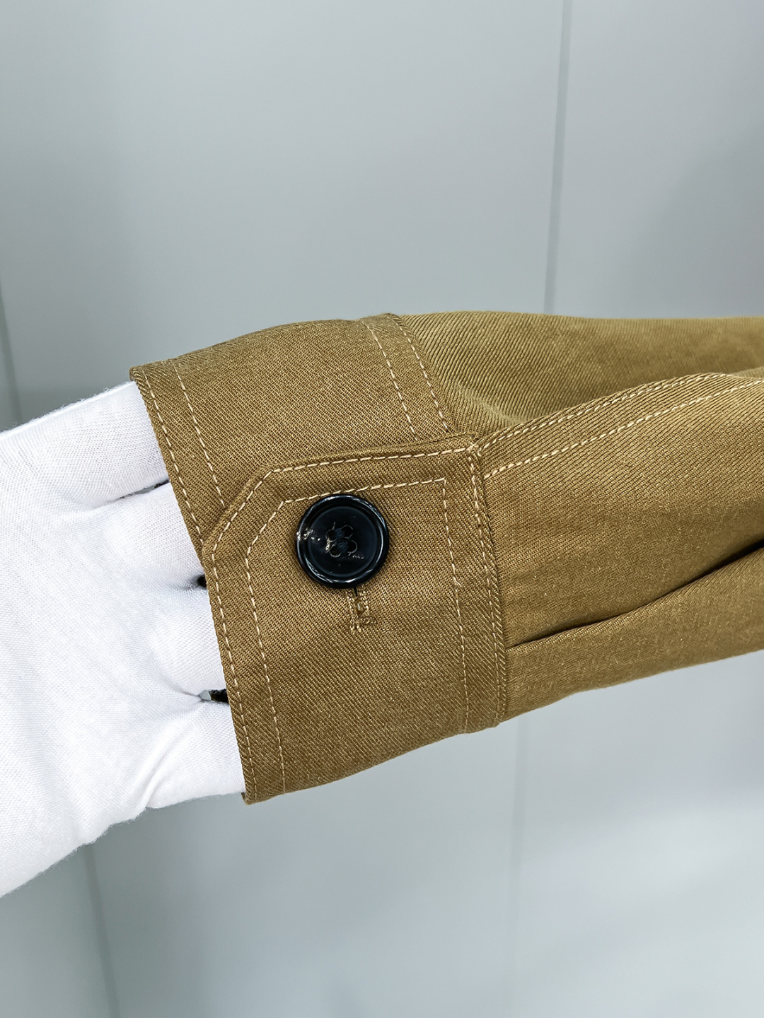 铺拍细节 重奢经典！Brioni天丝纯棉混纺多口袋翻领腰部抽绳衬衫式猎装夹克外套！永不落幕的款式可以一直