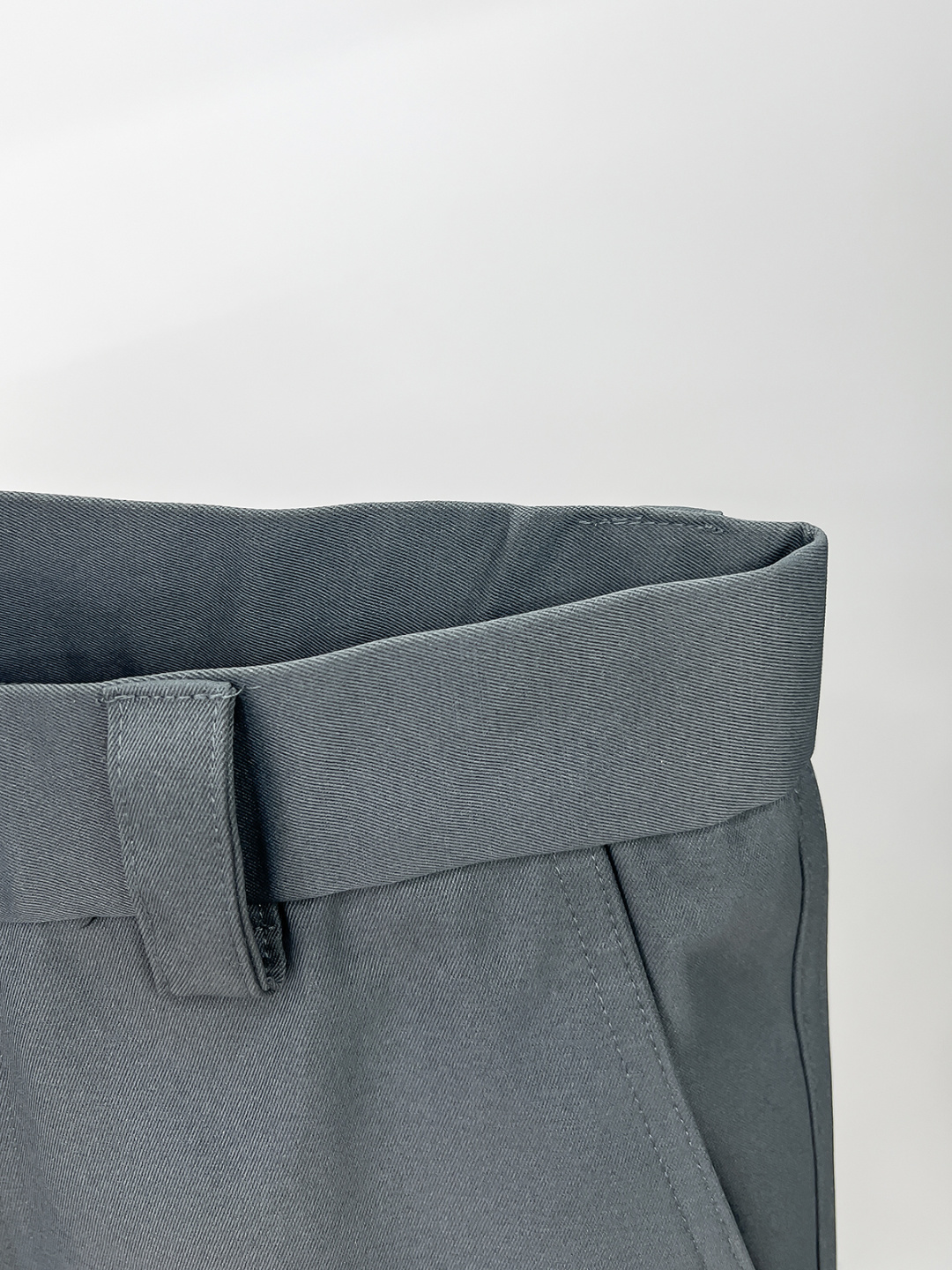 P家25秋冬 男士精品休闲裤.意大利🇮🇹进口面料，最新款上身版型无敌正!绝对可以闭眼收的一款此款裤子非常