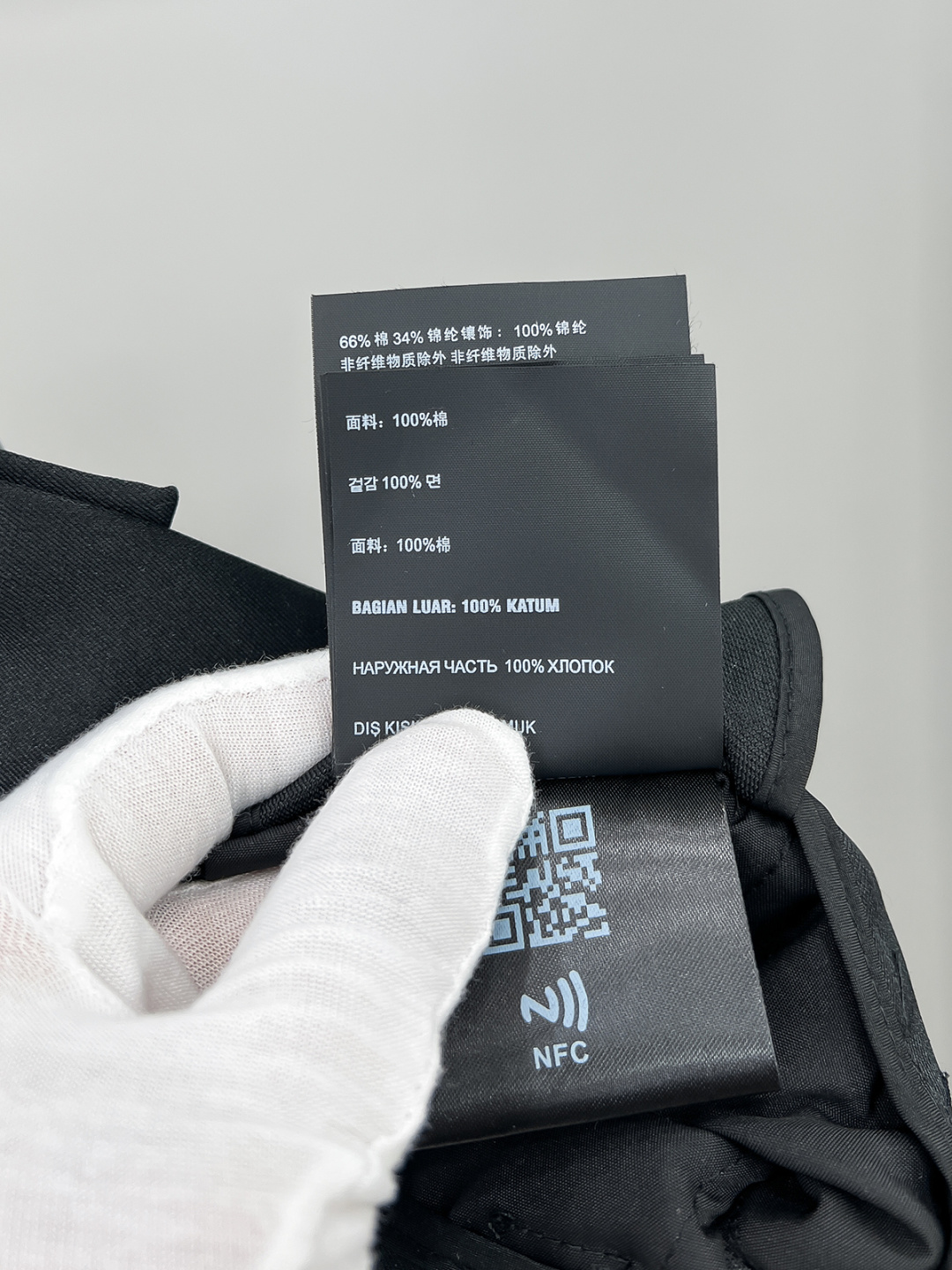 P家25秋冬 男士精品休闲裤.意大利🇮🇹进口面料，最新款上身版型无敌正!绝对可以闭眼收的一款此款裤子非常