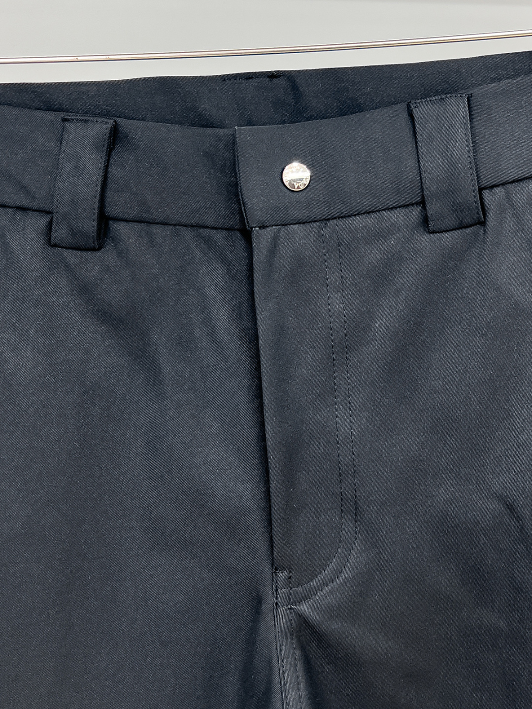 P家25秋冬 男士精品休闲裤.意大利🇮🇹进口面料，最新款上身版型无敌正!绝对可以闭眼收的一款此款裤子非常