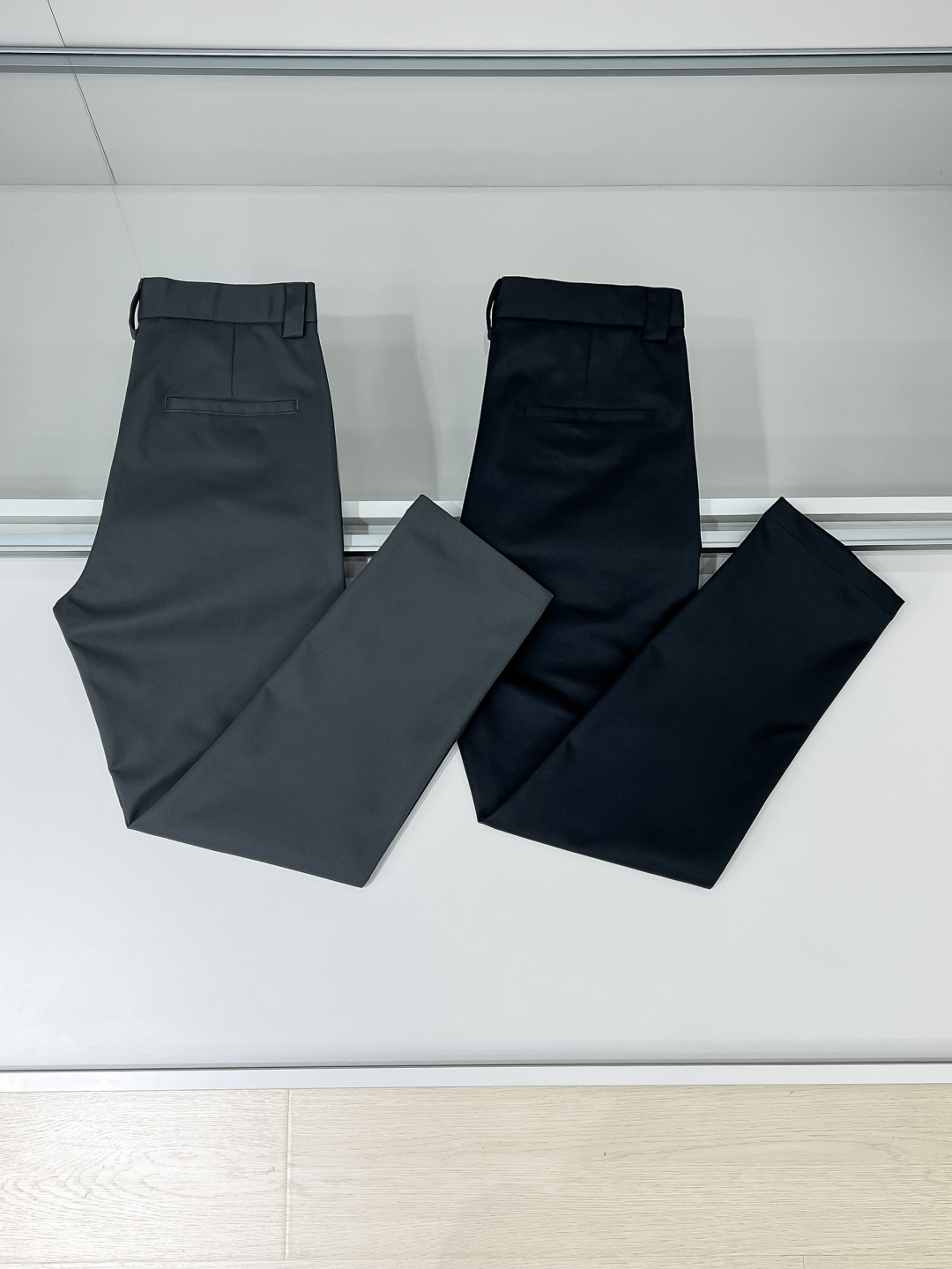 组合图 P家25秋冬 男士精品休闲裤.意大利🇮🇹进口面料，最新款上身版型无敌正!绝对可以闭眼收的一款此款