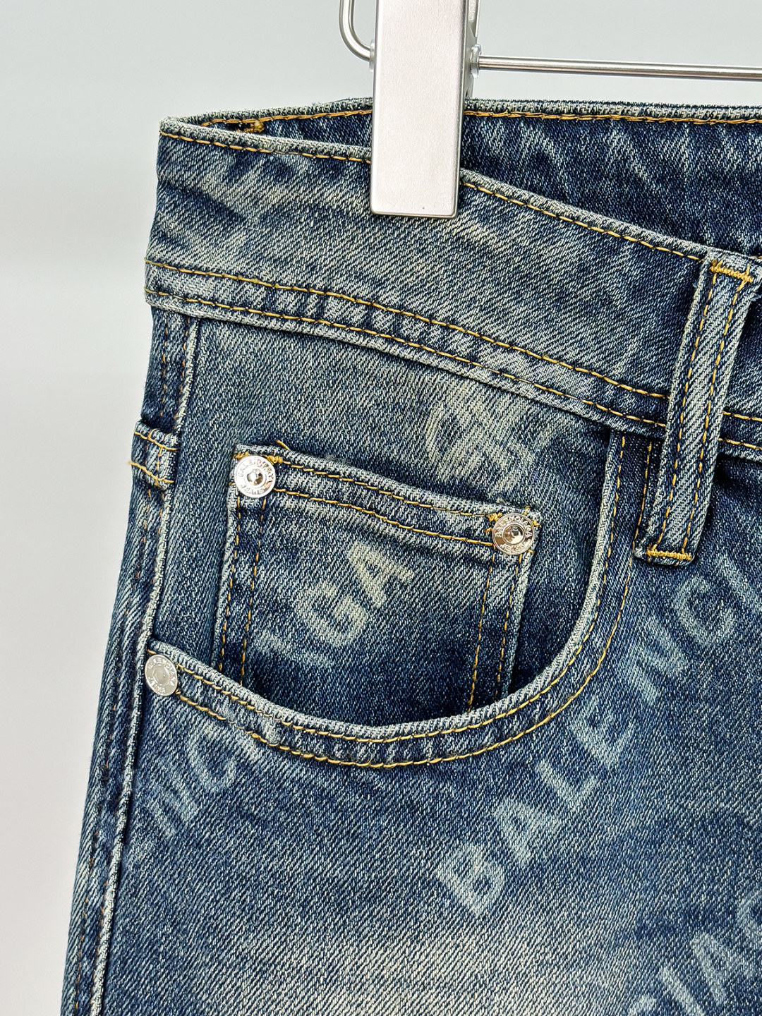 BL巴黎25 年原单男士时装休闲丹宁牛仔裤，香港洋行渠道货，高端日本代工出品，重磅白金级臻品，专柜同渠道