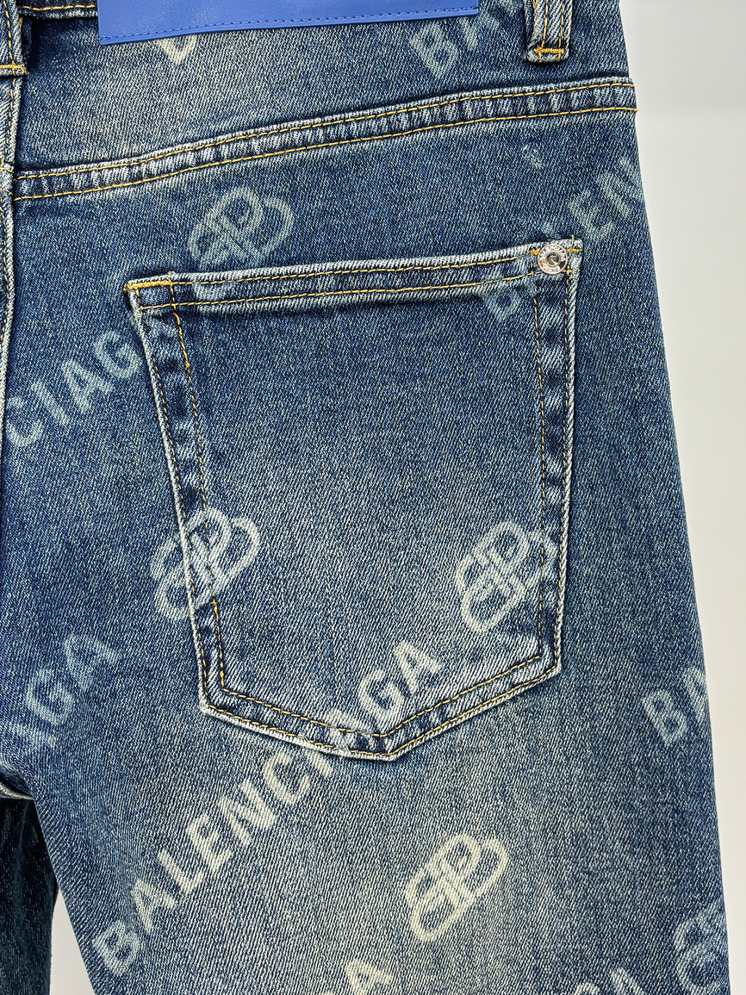 铺拍细节 BL巴黎25 年原单男士时装休闲丹宁牛仔裤，香港洋行渠道货，高端日本代工出品，重磅白金级臻品，