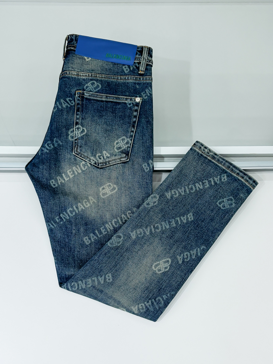 铺拍细节 BL巴黎25 年原单男士时装休闲丹宁牛仔裤，香港洋行渠道货，高端日本代工出品，重磅白金级臻品，