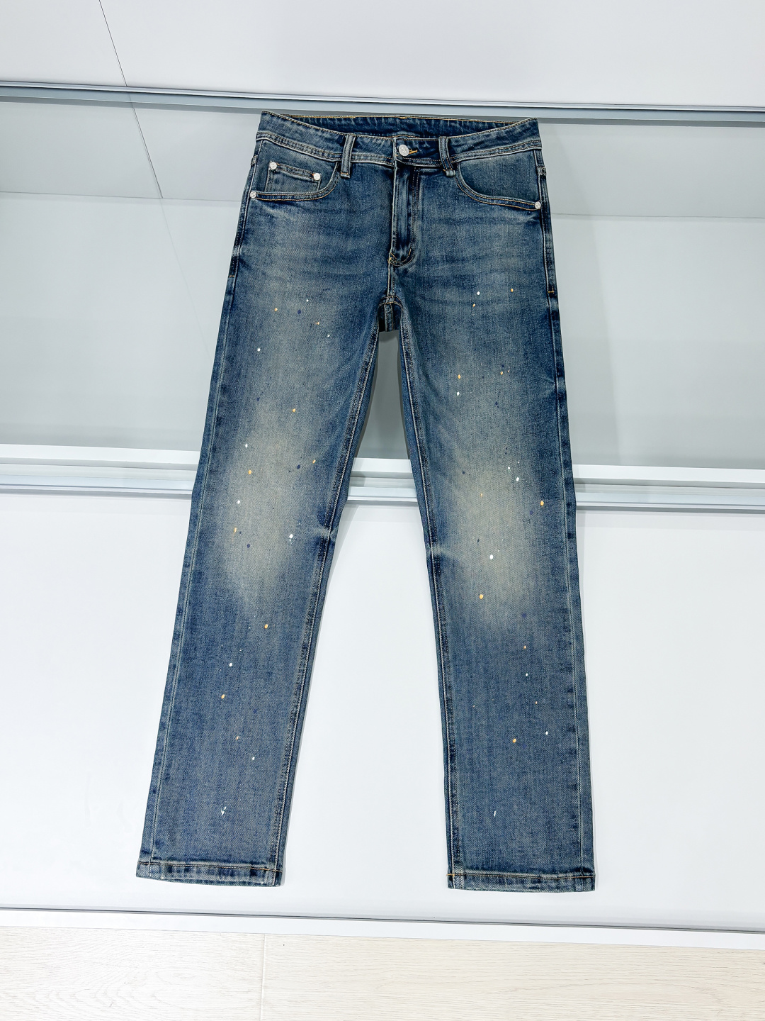铺拍细节 LVE 25 年原单男士时装休闲丹宁牛仔裤，香港洋行渠道货，高端日本代工出品，重磅白金级臻品，