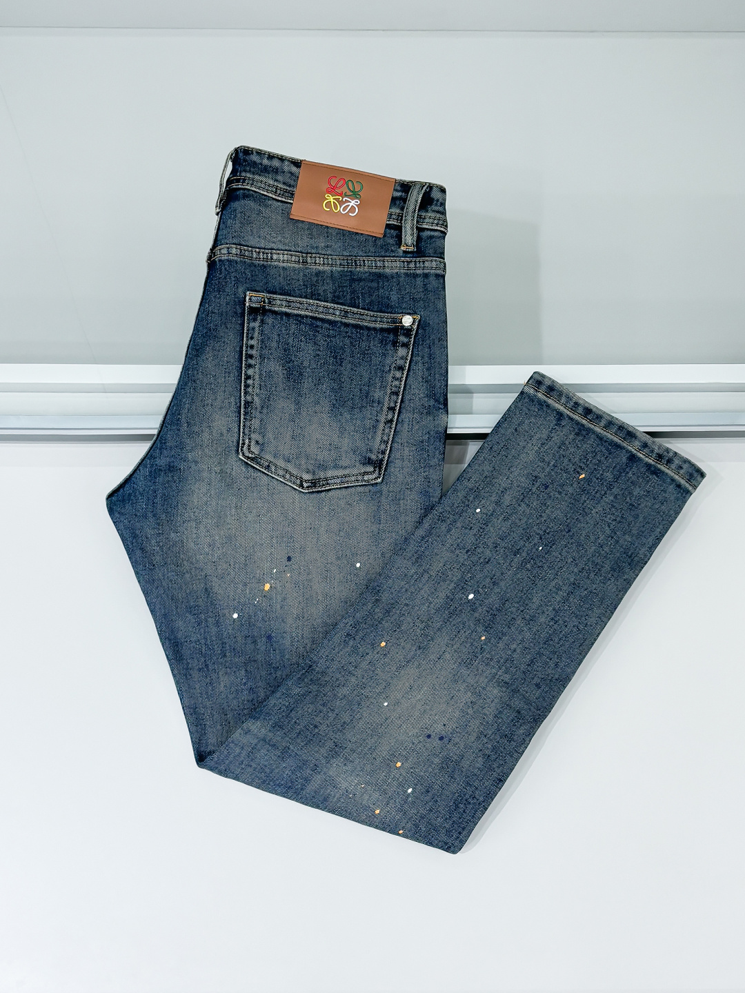 铺拍细节 LVE 25 年原单男士时装休闲丹宁牛仔裤，香港洋行渠道货，高端日本代工出品，重磅白金级臻品，