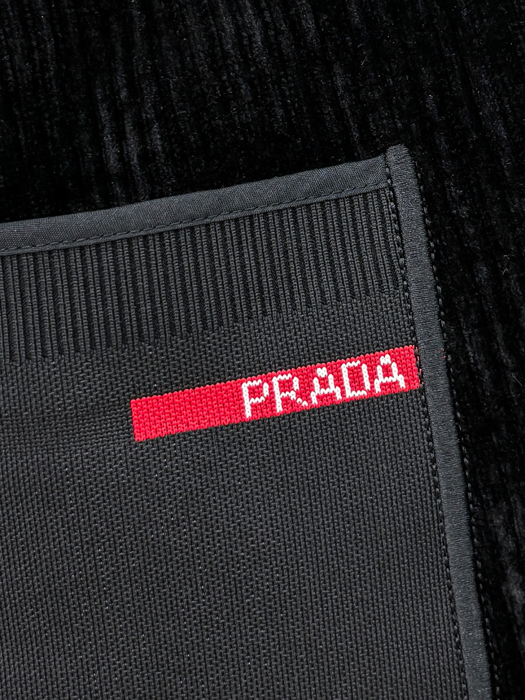 2025最新贸易订单灯芯绒休闲裤！全品相！！定制专属灯芯绒面料剪裁！上身舒适透气，不僵硬，整体有着丰富的