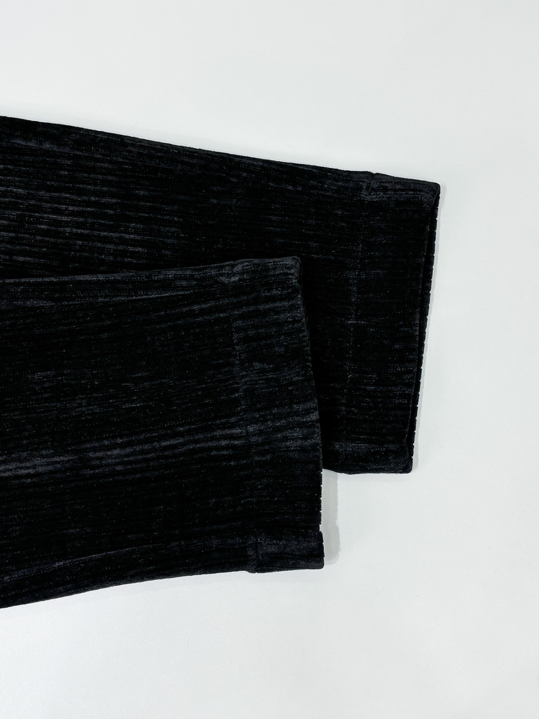 铺拍细节 2025最新贸易订单灯芯绒休闲裤！全品相！！定制专属灯芯绒面料剪裁！上身舒适透气，不僵硬，整体