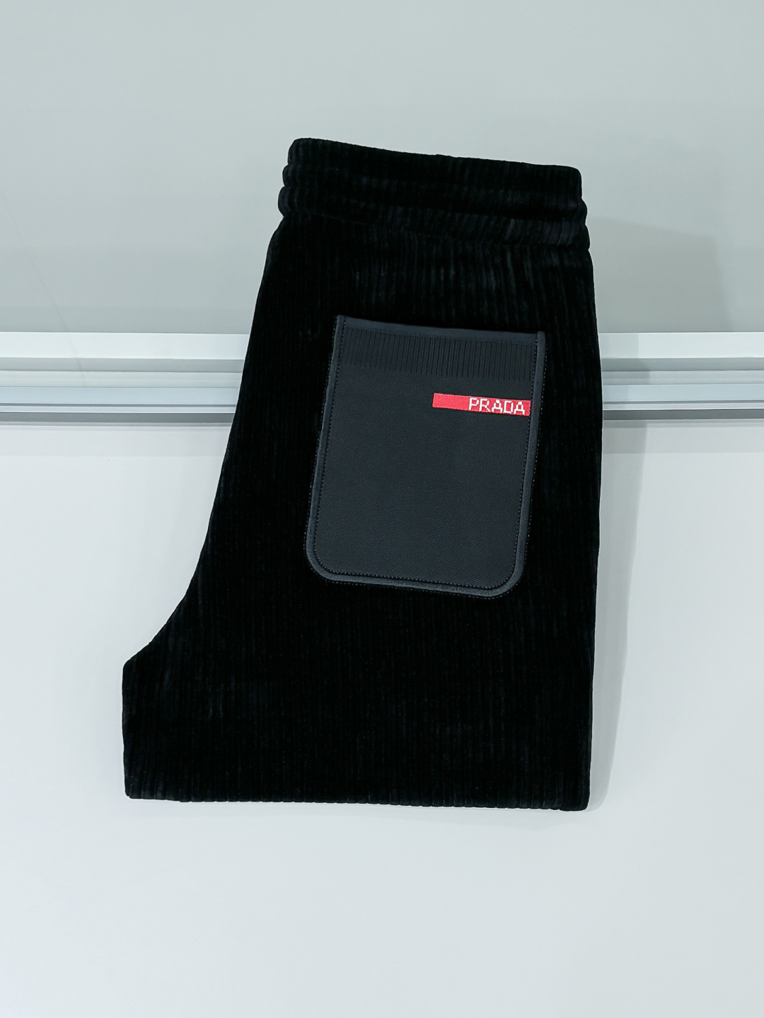 铺拍细节 2025最新贸易订单灯芯绒休闲裤！全品相！！定制专属灯芯绒面料剪裁！上身舒适透气，不僵硬，整体