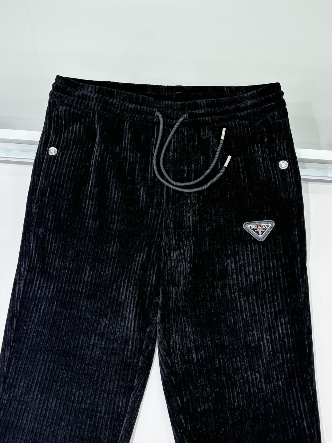 铺拍细节 2025最新贸易订单灯芯绒休闲裤！全品相！！定制专属灯芯绒面料剪裁！上身舒适透气，不僵硬，整体