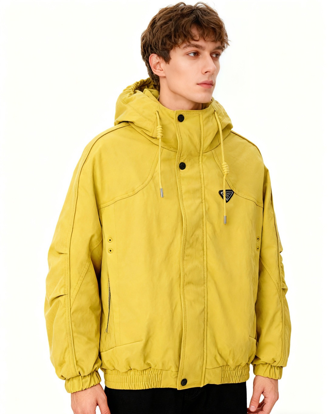 NO:599546,1935ss winter exclusive new product PRADA down jacket is rarely available through trading company channels, and is sold simultaneously on the official website. It is filled with national standard 90 goose down and down. It is of the highest quality on the market. It has a classic triangle logo. The upper body is light and warm. It is comfortable and has a unique fashion temperament. The imported fabric lining is of the highest standard. The accessories and hardware are all custom-made from the original factory. The high-quality goods that the male god is most looking forward to are coming in a big way, allowing you to feel what true luxury has connotation!  Size M-4XL,,prada,prada,down jacket,alexander wang198609091935ss冬季独家新品普拉达PRADA羽绒服 贸易公司渠道稀出,同步官网发售,内里填充国标90鹅绒羽绒朵,市面最高品质,经典三角标,上身轻盈保暖,在舒适的同时穿出独一无二的时尚气质,进口面料里布最高标准,辅料五金全部原厂定做,男神最为期待的精品狠货重磅来袭,让你感受到什么叫真正的高奢有内涵! 码数M-4XL,,prada,prada,down jacket,alexander wang,Men's clothing