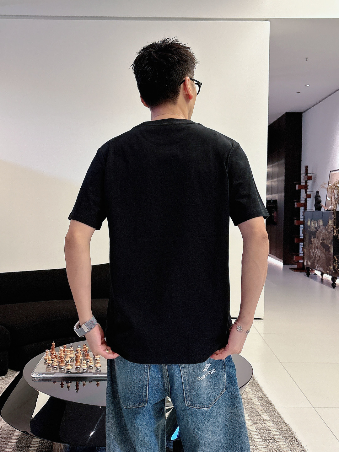 Bu 2026 SS新品.时尚休闲圆领短袖.专柜同步有售，进口面料，工艺极度复杂，视觉相当雅致时髦，高贵