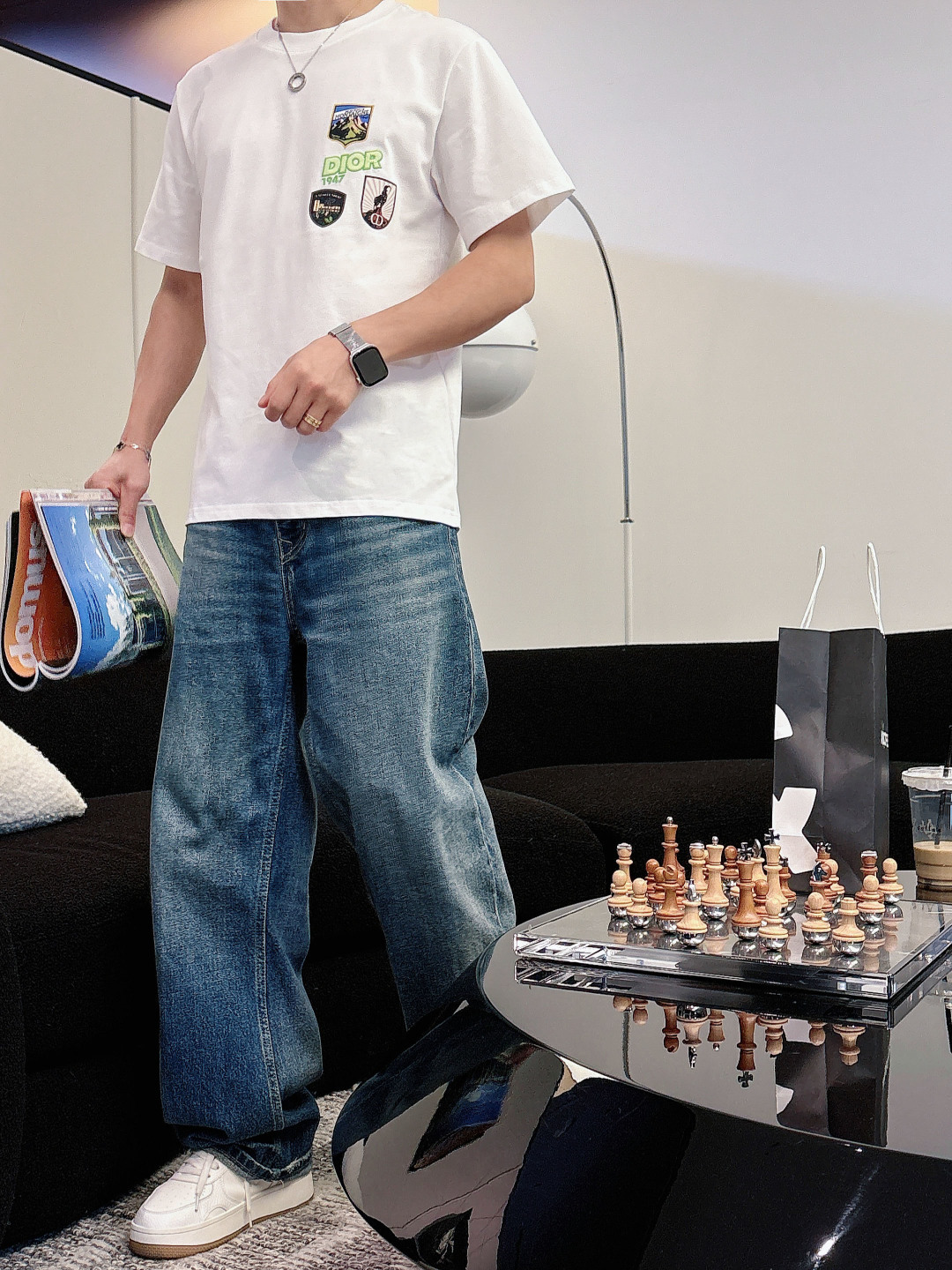 2026SS 新品Di 双层工艺印花➕刺绣 迸发街头风格与奢华时尚的创意火花。圆领印花➕刺绣标识棉质短袖