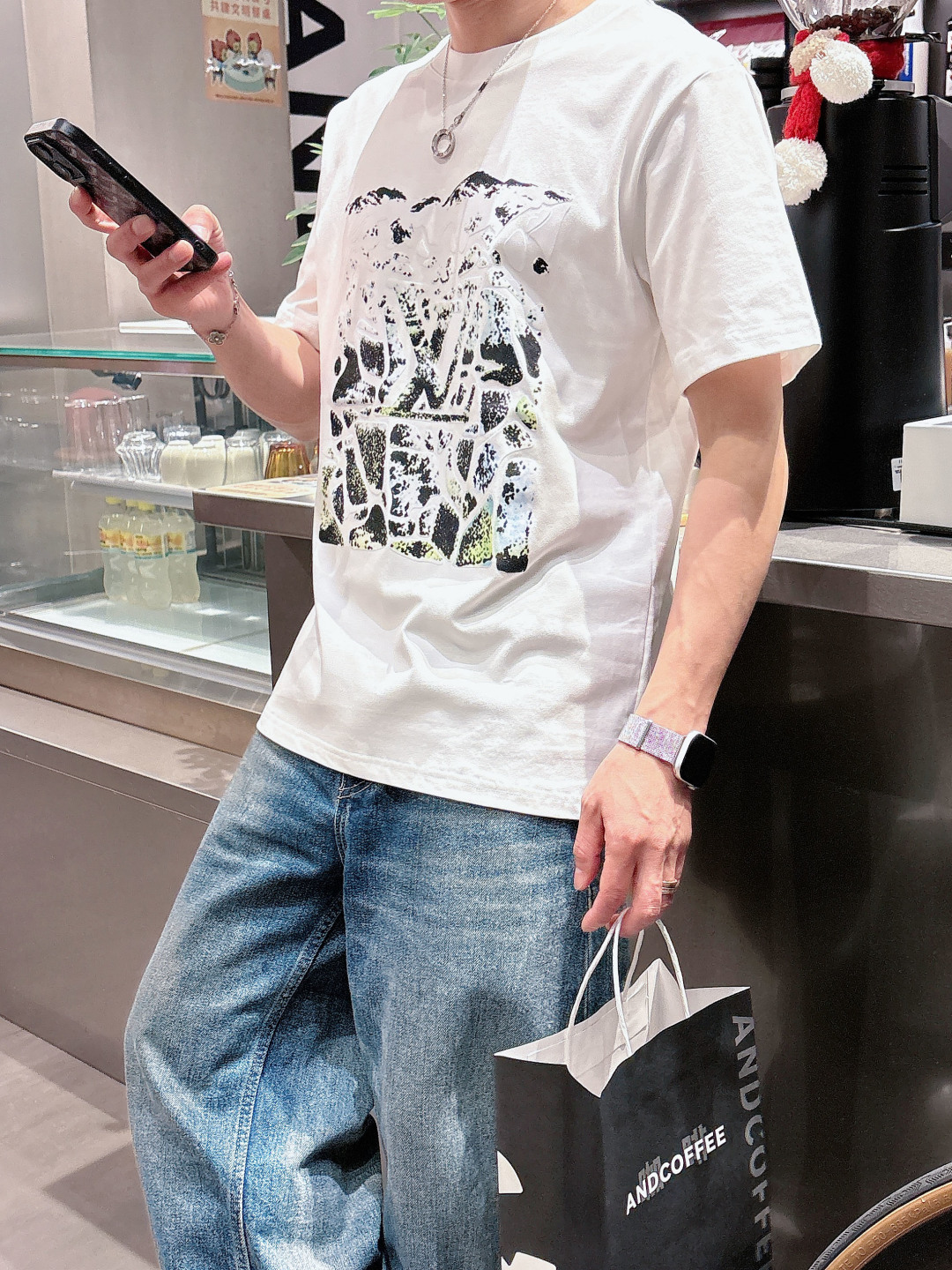 高版本注意细节（背后有龟背）Louis Vu滑雪⛷️系列‼️短袖T恤®🖤LV2026滑雪系列T恤，定制面