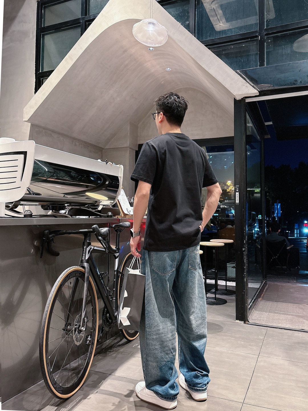 高版本注意细节（背后有龟背）Louis Vu滑雪⛷️系列‼️短袖T恤®🖤LV2026滑雪系列T恤，定制面