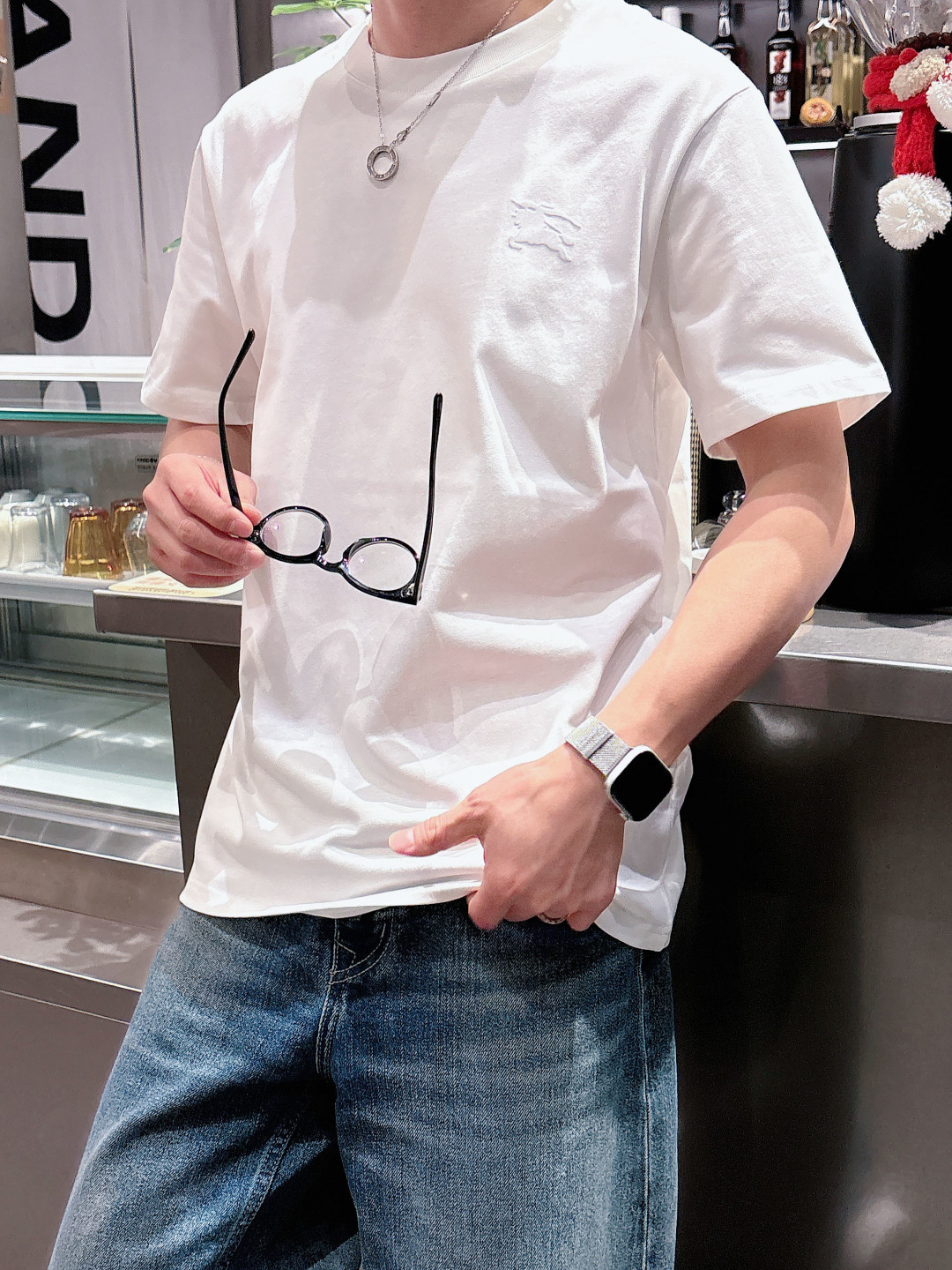 Bu 2026 SS新品.时尚休闲圆领短袖.专柜同步有售，进口面料，工艺极度复杂，视觉相当雅致时髦，高贵