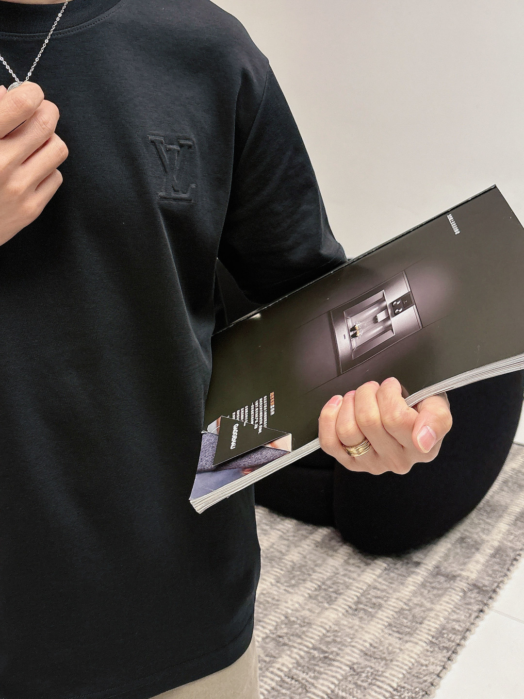 LV 2026ss新品 春夏新款男女同款👫短袖T恤，专柜同步发售！定制专属面料，定制原版工艺螺纹，胸前重