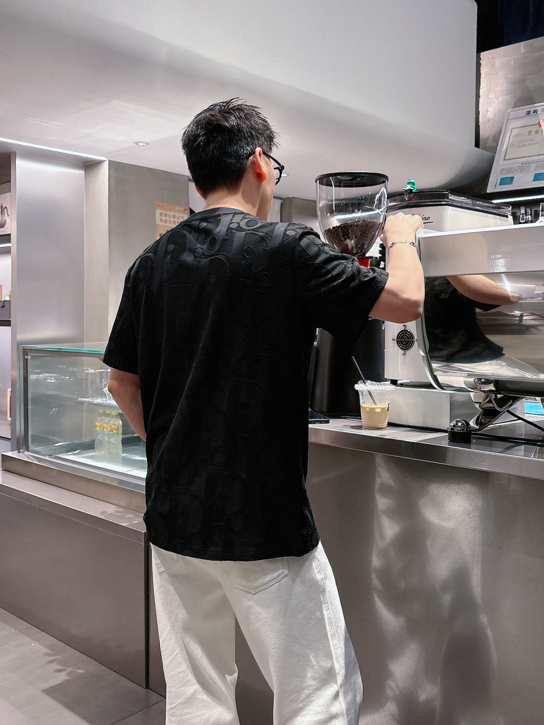 Dio 26ss新品 官网永远不败 经典款 永久精品 专柜永恒联名款 CD字母全身暗纹提logo 重工艺