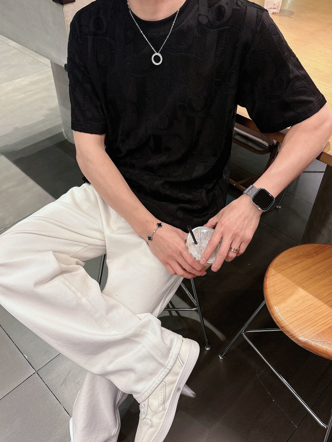 Dio 26ss新品 官网永远不败 经典款 永久精品 专柜永恒联名款 CD字母全身暗纹提logo 重工艺