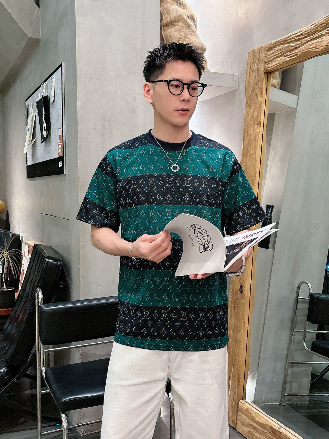 高版本 L家26ss新品 春夏新款 提花针织短袖轻奢主义 男女日常通勤穿搭必备单品 正确版本 欢迎对比详