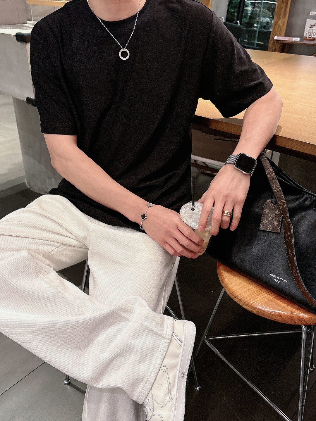 2026ss新品 Burber 春夏新款短袖T恤，高端限量系列，原单狠货，定制面料很吸引眼球 视觉方面相