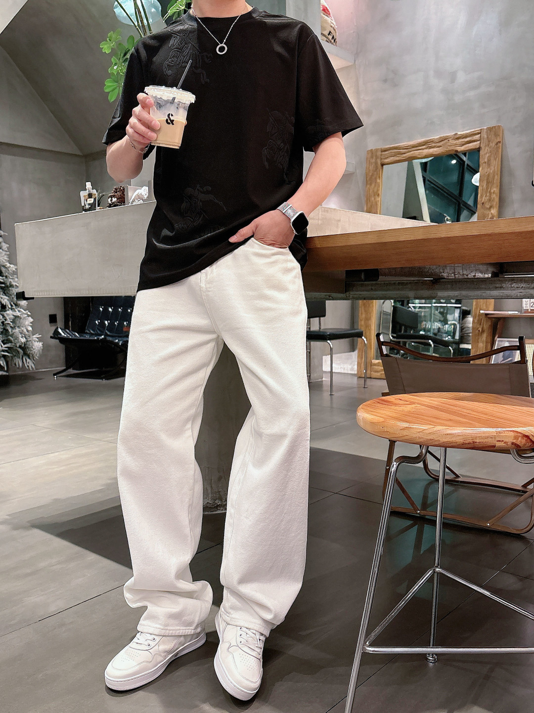 2026ss新品 Burber 春夏新款短袖T恤，高端限量系列，原单狠货，定制面料很吸引眼球 视觉方面相