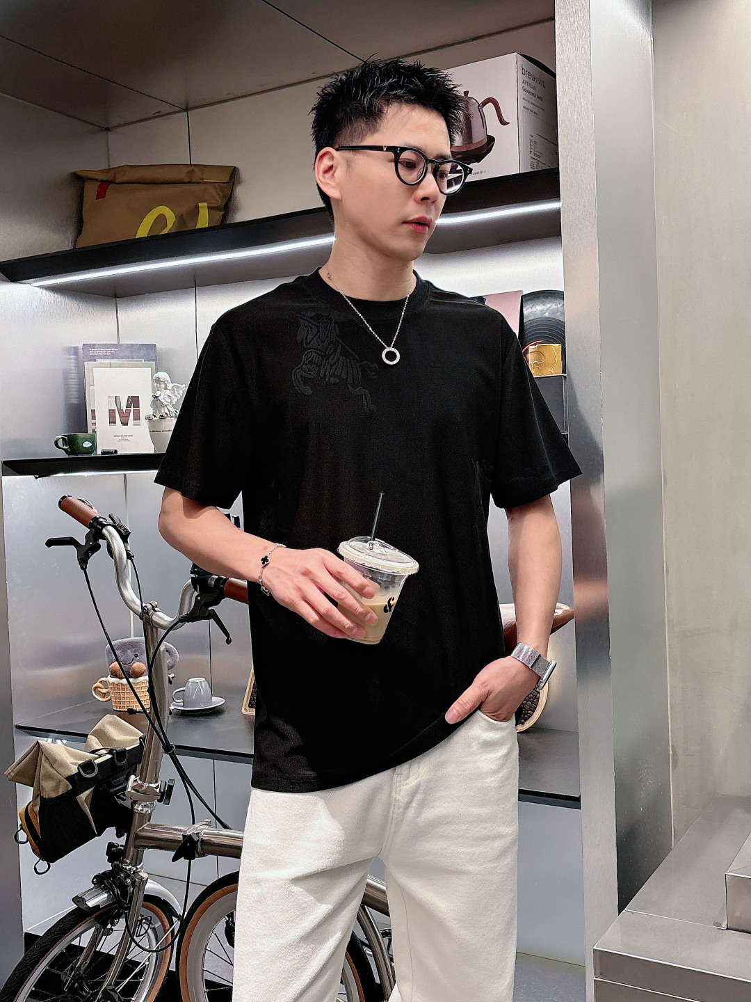 2026ss新品 Burber 春夏新款短袖T恤，高端限量系列，原单狠货，定制面料很吸引眼球 视觉方面相