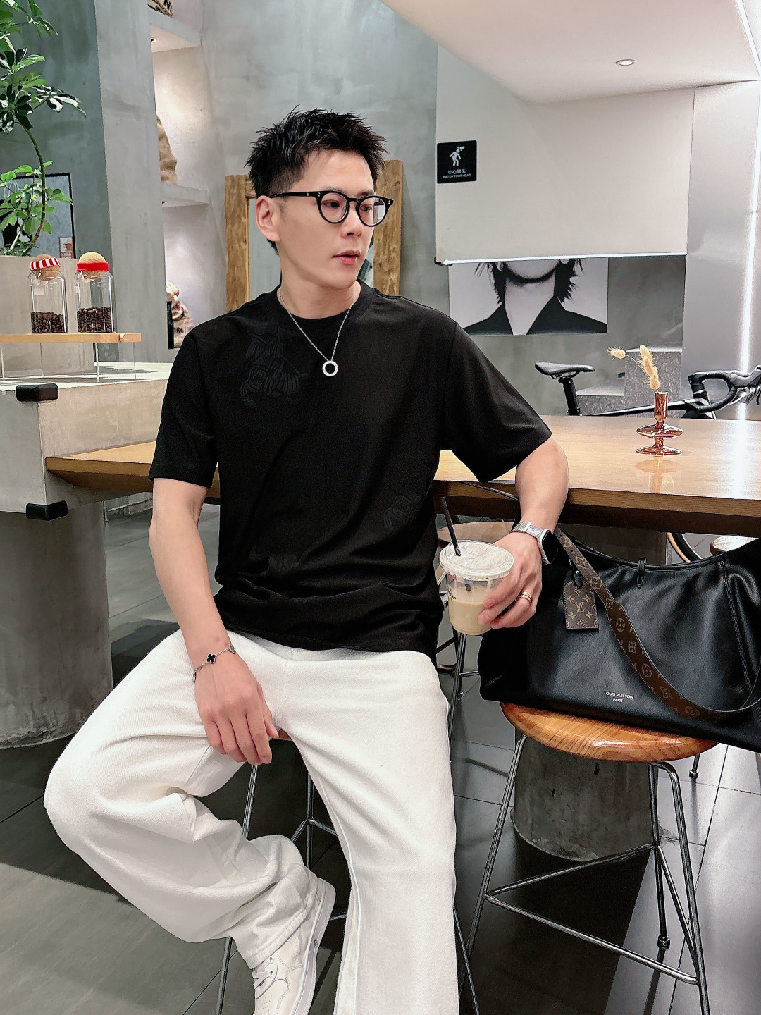 2026ss新品 Burber 春夏新款短袖T恤，高端限量系列，原单狠货，定制面料很吸引眼球 视觉方面相