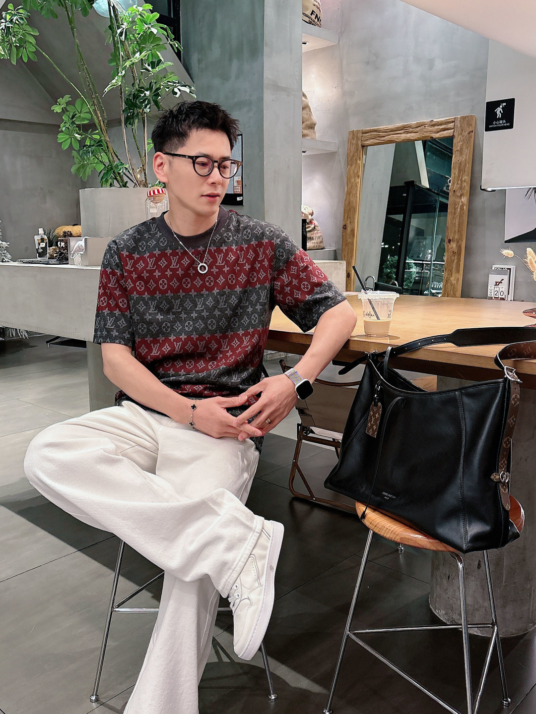 高版本 L家26ss新品 春夏新款 提花针织短袖轻奢主义 男女日常通勤穿搭必备单品 正确版本 欢迎对比详